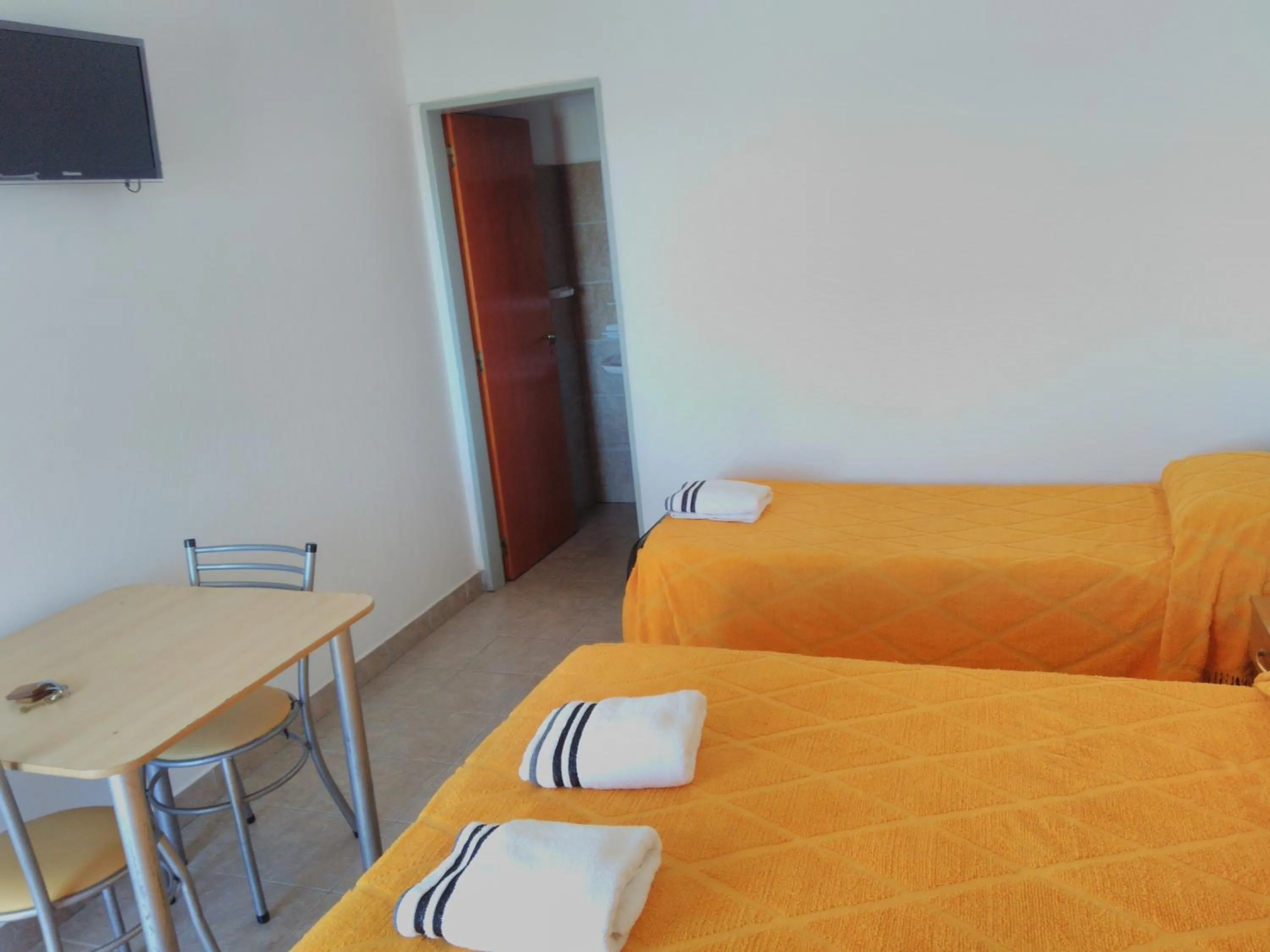 Photo of the whole room, Bed in Complejo Brisas Místicas