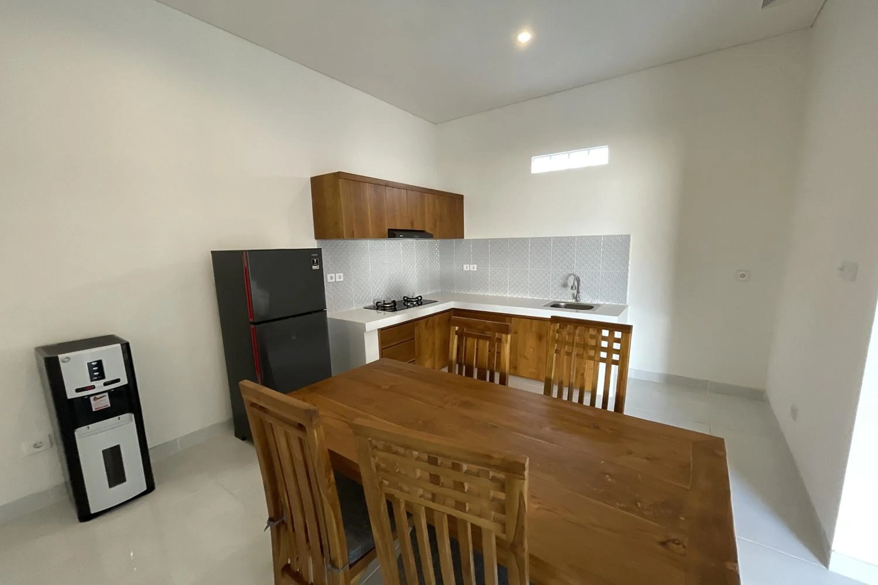 Kitchen or kitchenette in The Wina Villa 01