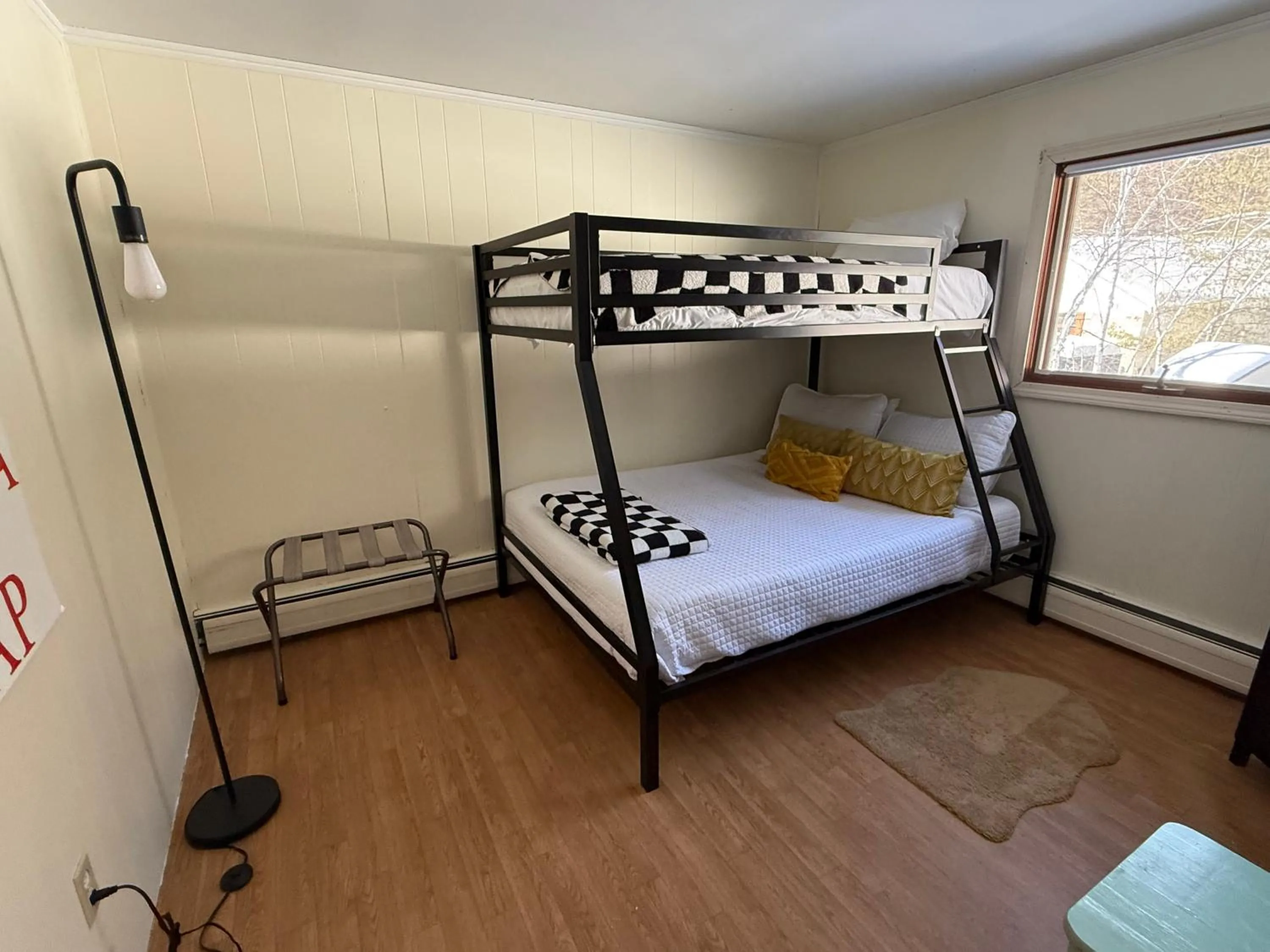 Bed in Cottage Place on Squam Lake