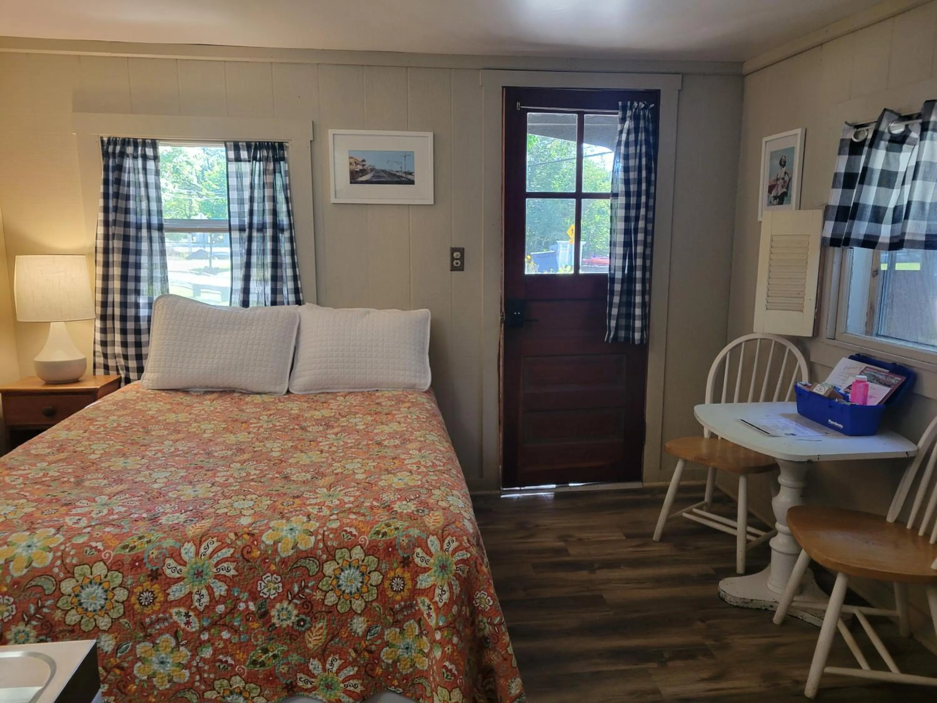 Bed in Cottage Place on Squam Lake