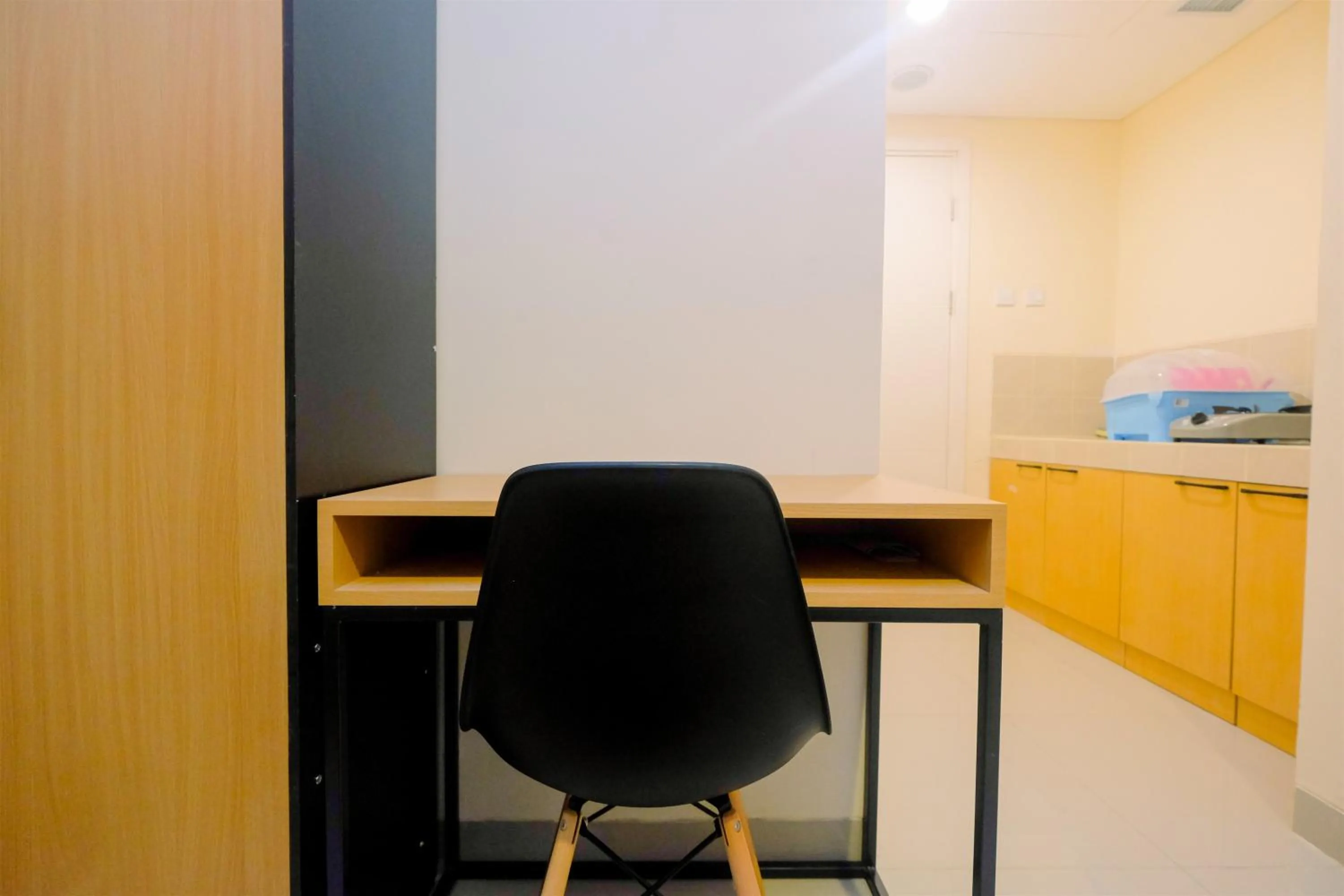 Studio Best Rate at Kebayoran Icon Apartment near Gandaria City By Travelio