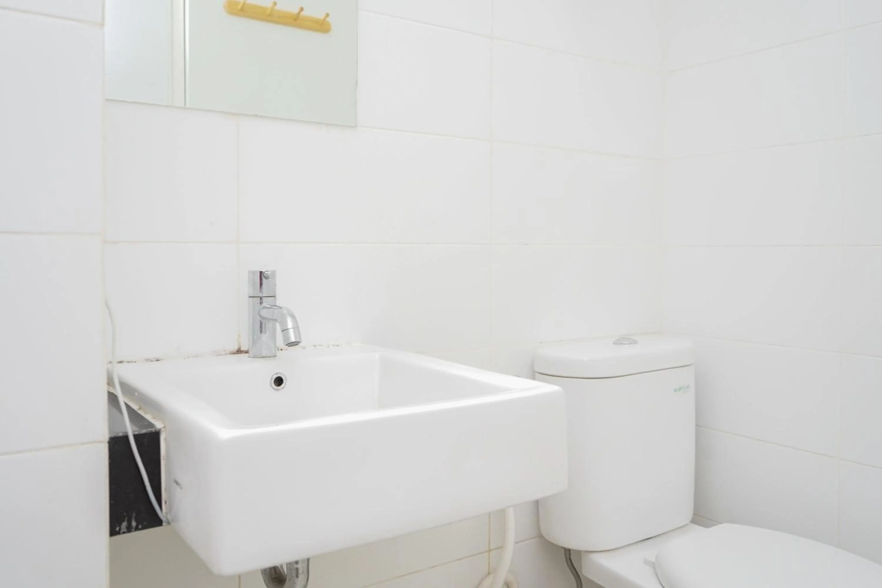 Functional Studio Apartment at Tuscany Residences BSD City By Travelio