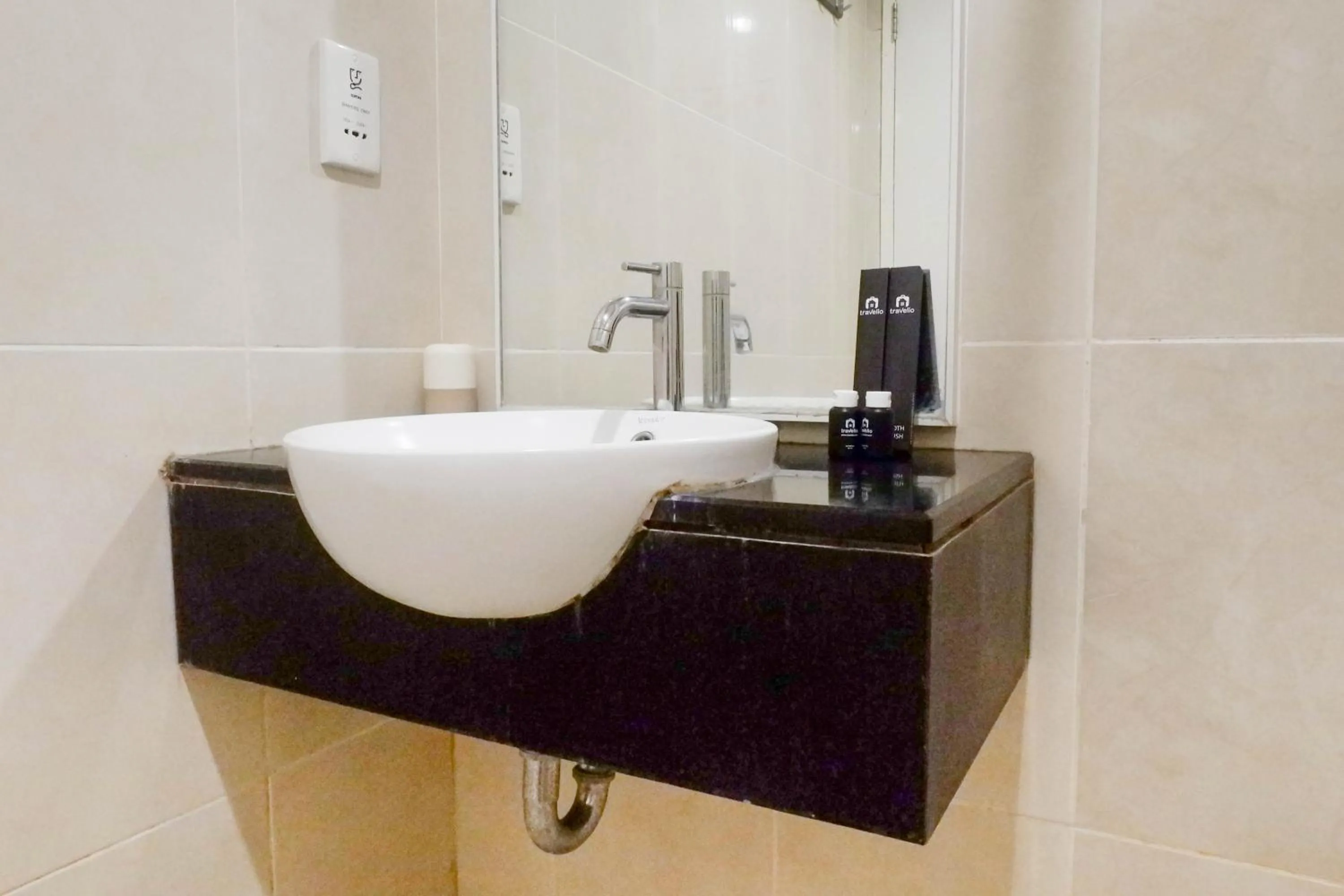 Scenic Modern 2BR Apartment at Trillium Residence By Travelio