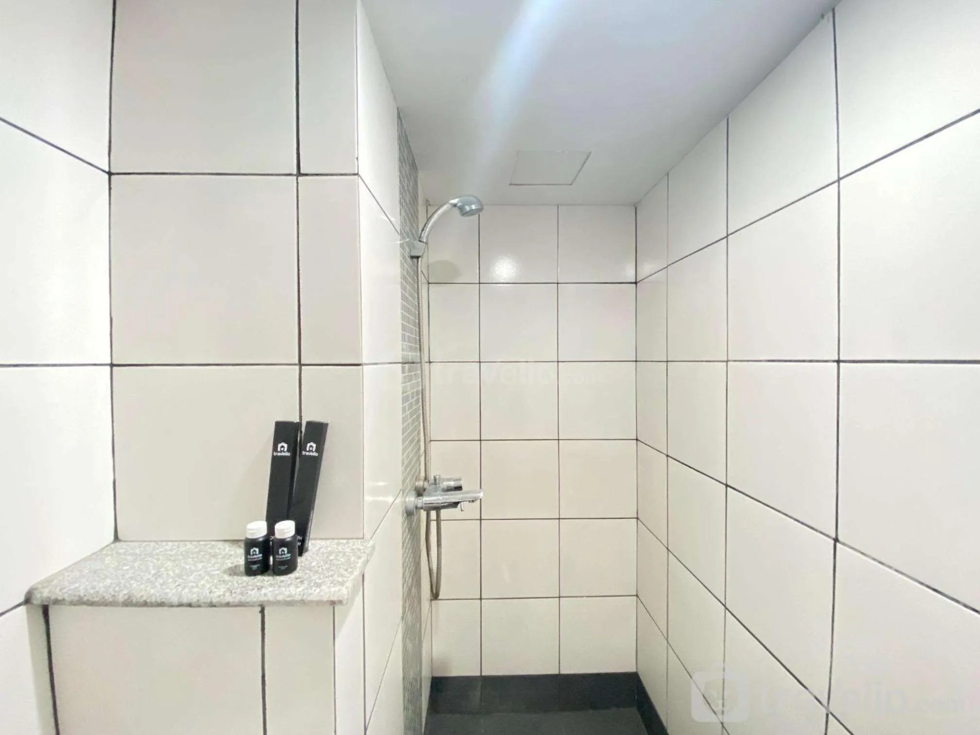 Bathroom in Quite 2BR Apartment AC in Living Room at The Jarrdin Cihampelas By Travelio