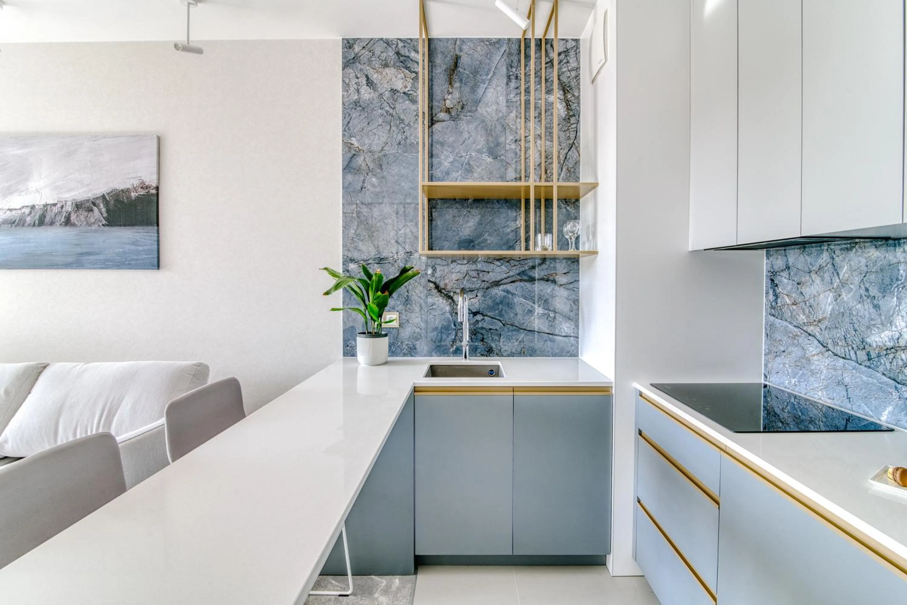 Kitchen or kitchenette in Apartamenty Premium N11 Mikołajki - Destigo Hotels