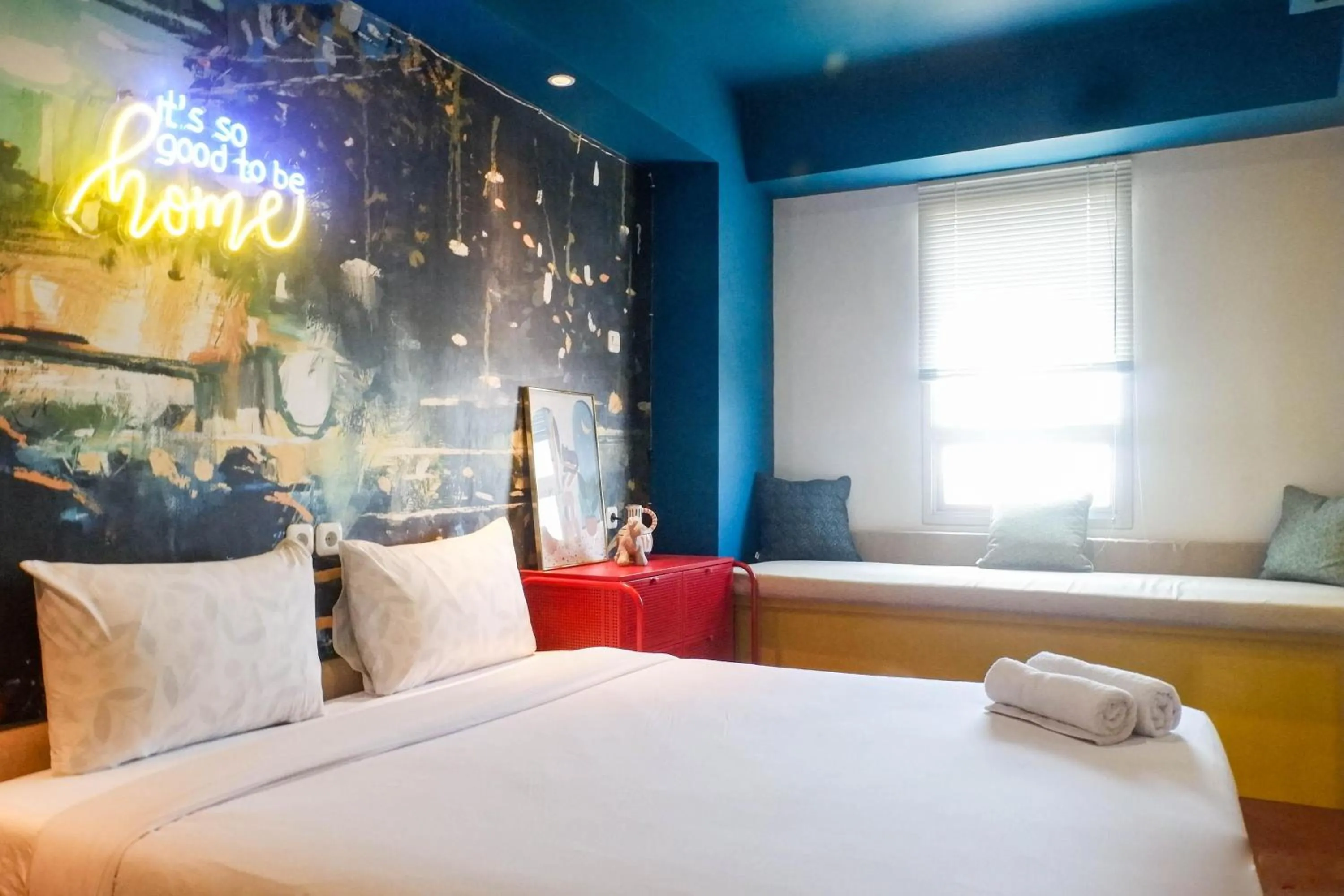 Bedroom, Bed in Exquisite 1BR Apartment at Puri Mas By Travelio