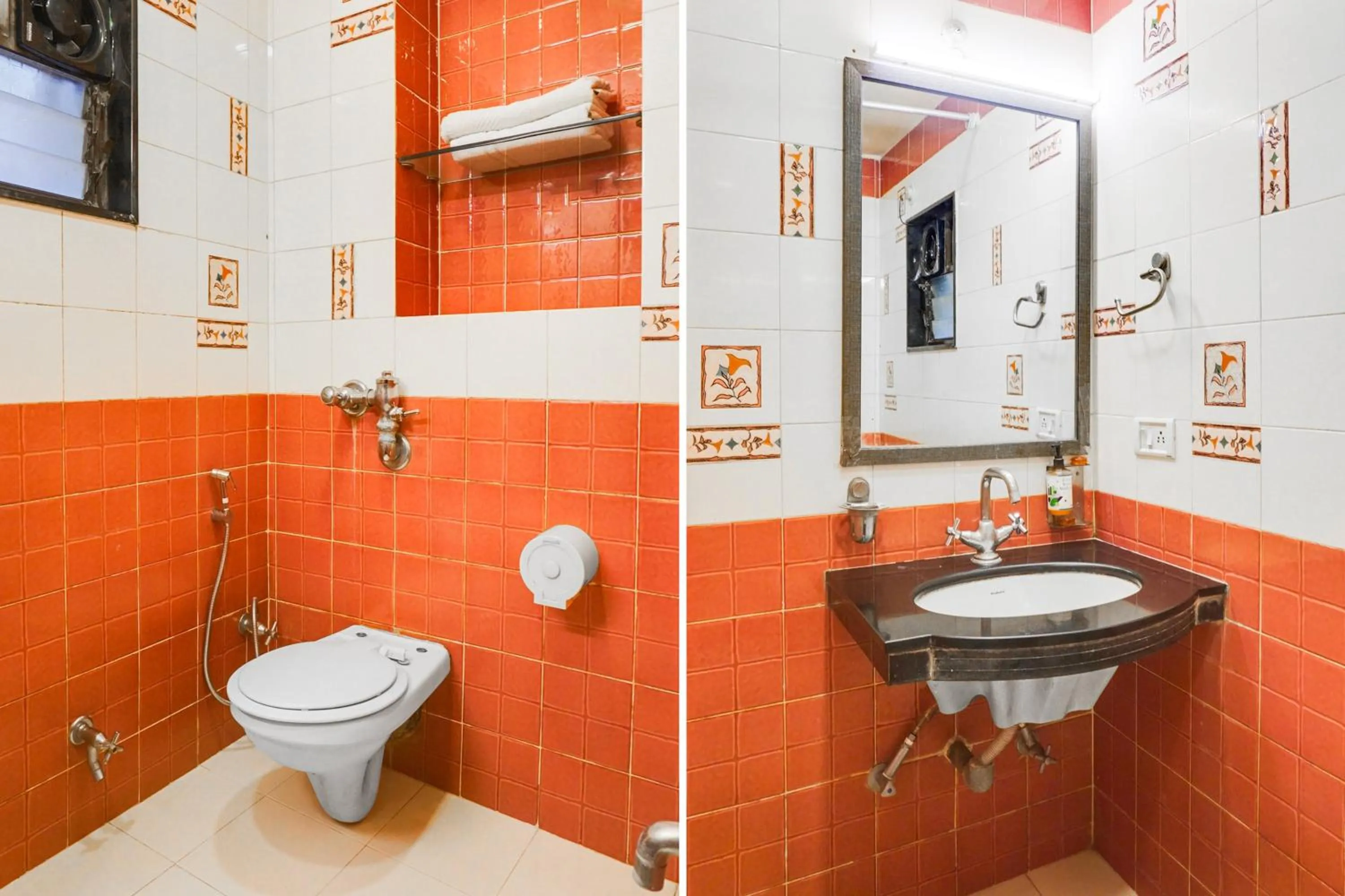 Bathroom in Super Townhouse Oak Prabhat Road