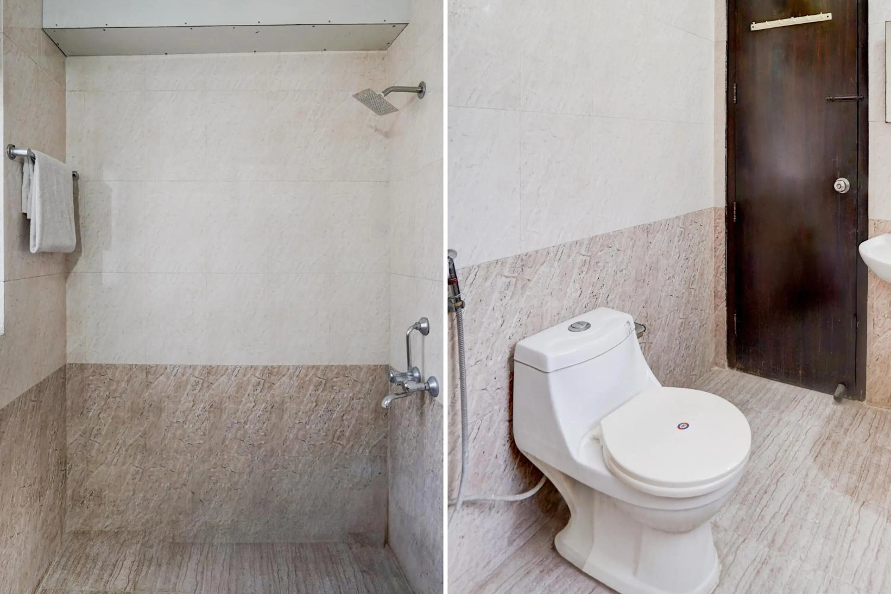 Bathroom in Super Townhouse Sector 53 Golf Course Road