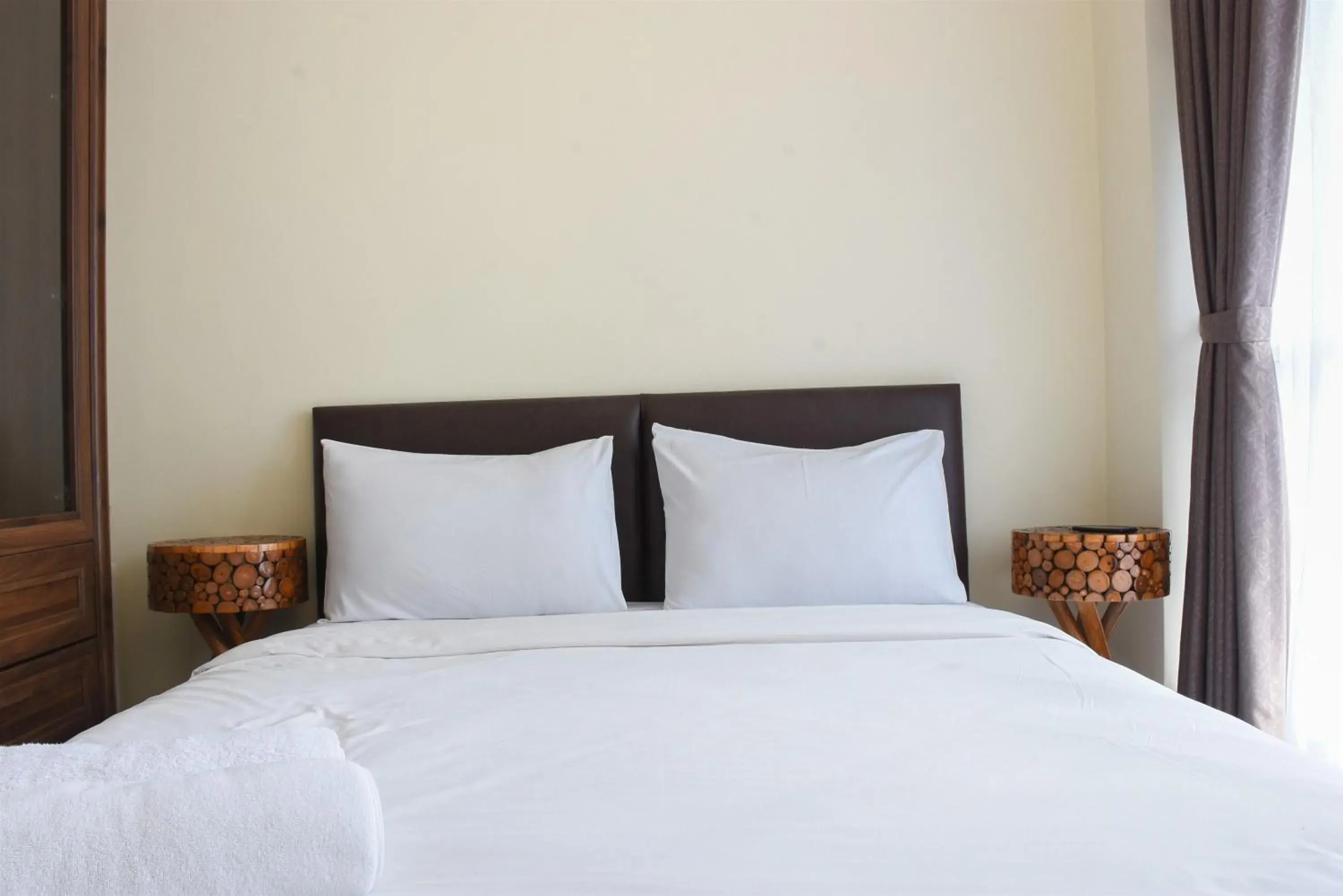 One-Bedroom Apartment in Nice and Cozy Studio at Tifolia Apartment By Travelio One-Bedroom Apartment in Nice and Cozy Studio at Tifolia Apartment By Travelio