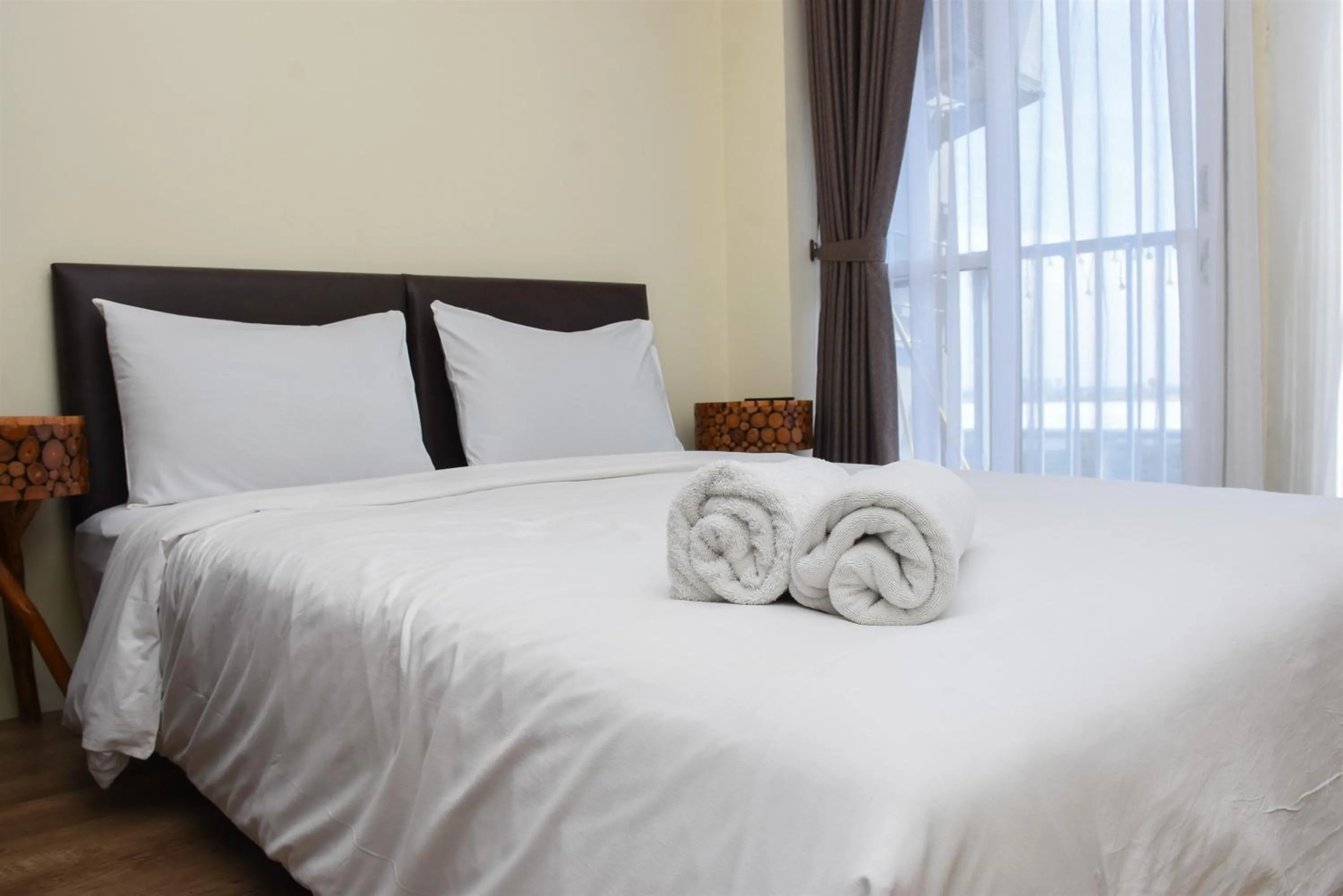 Nice and Cozy Studio at Tifolia Apartment By Travelio