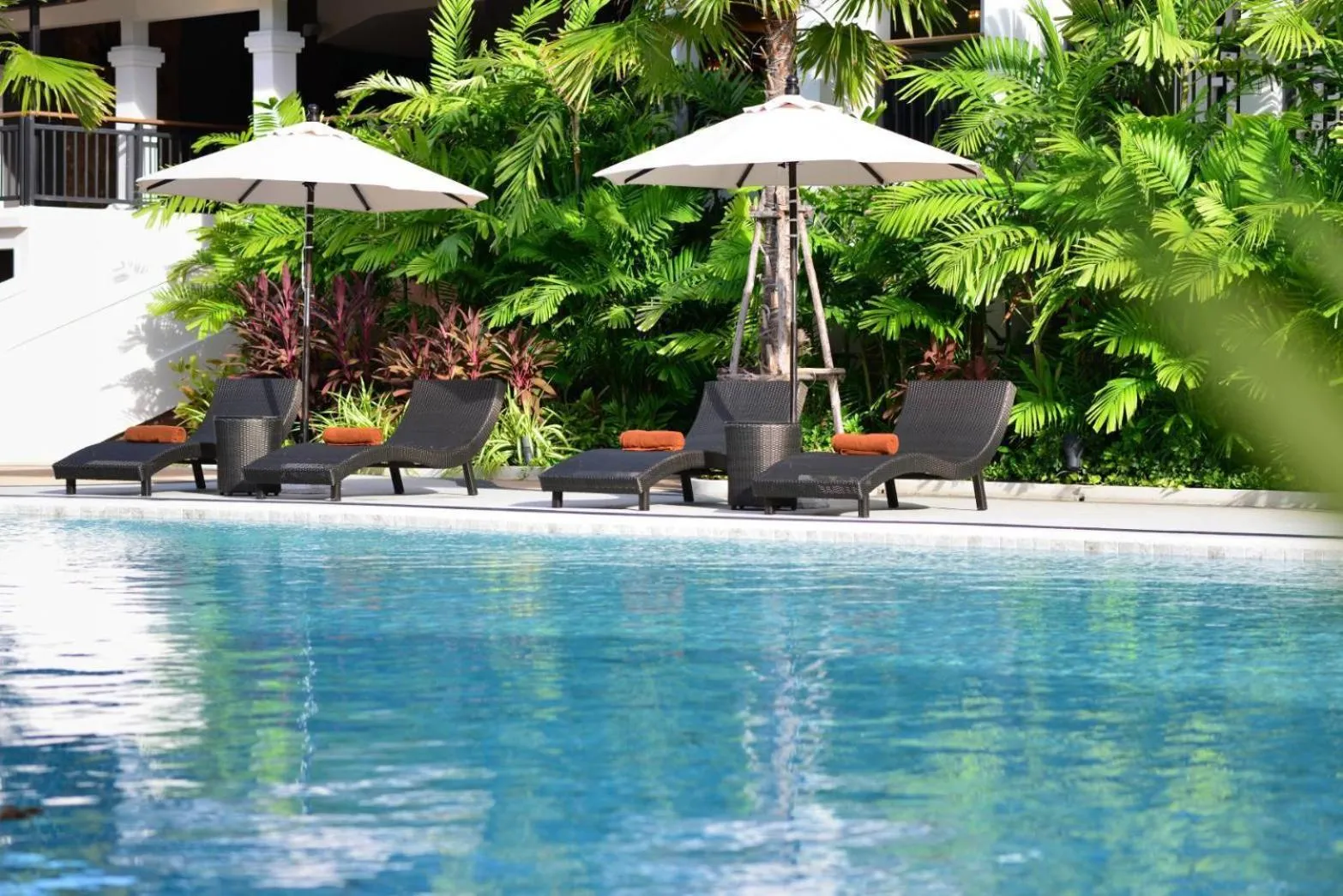 Swimming pool in Kastel Pattaya Hotel