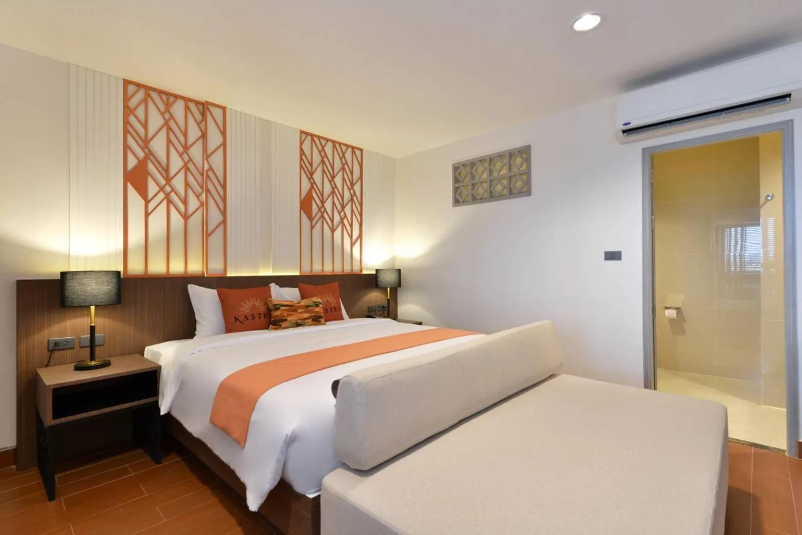 Bed in Kastel Pattaya Hotel