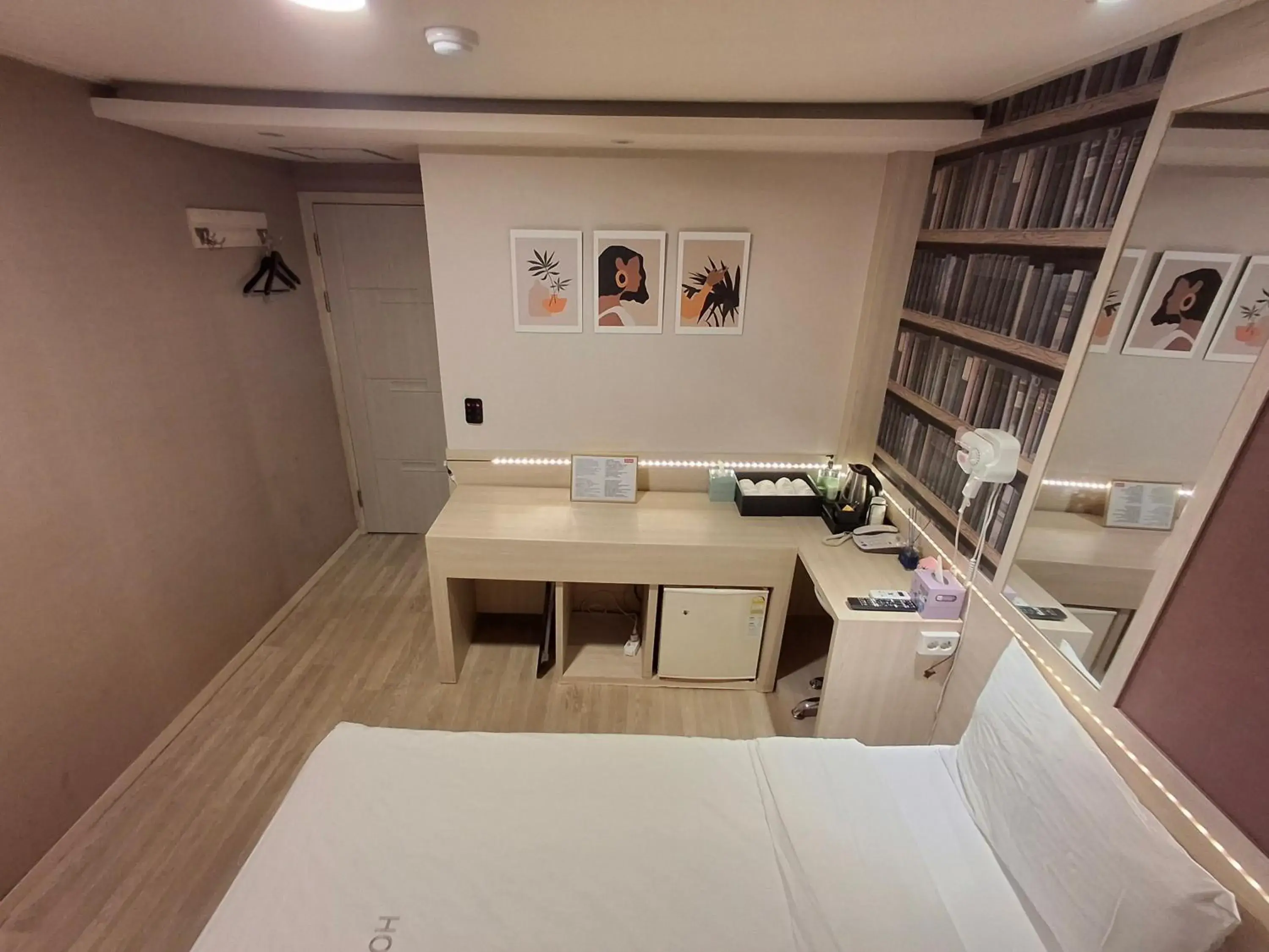 Shine Hotel Shine Hotel