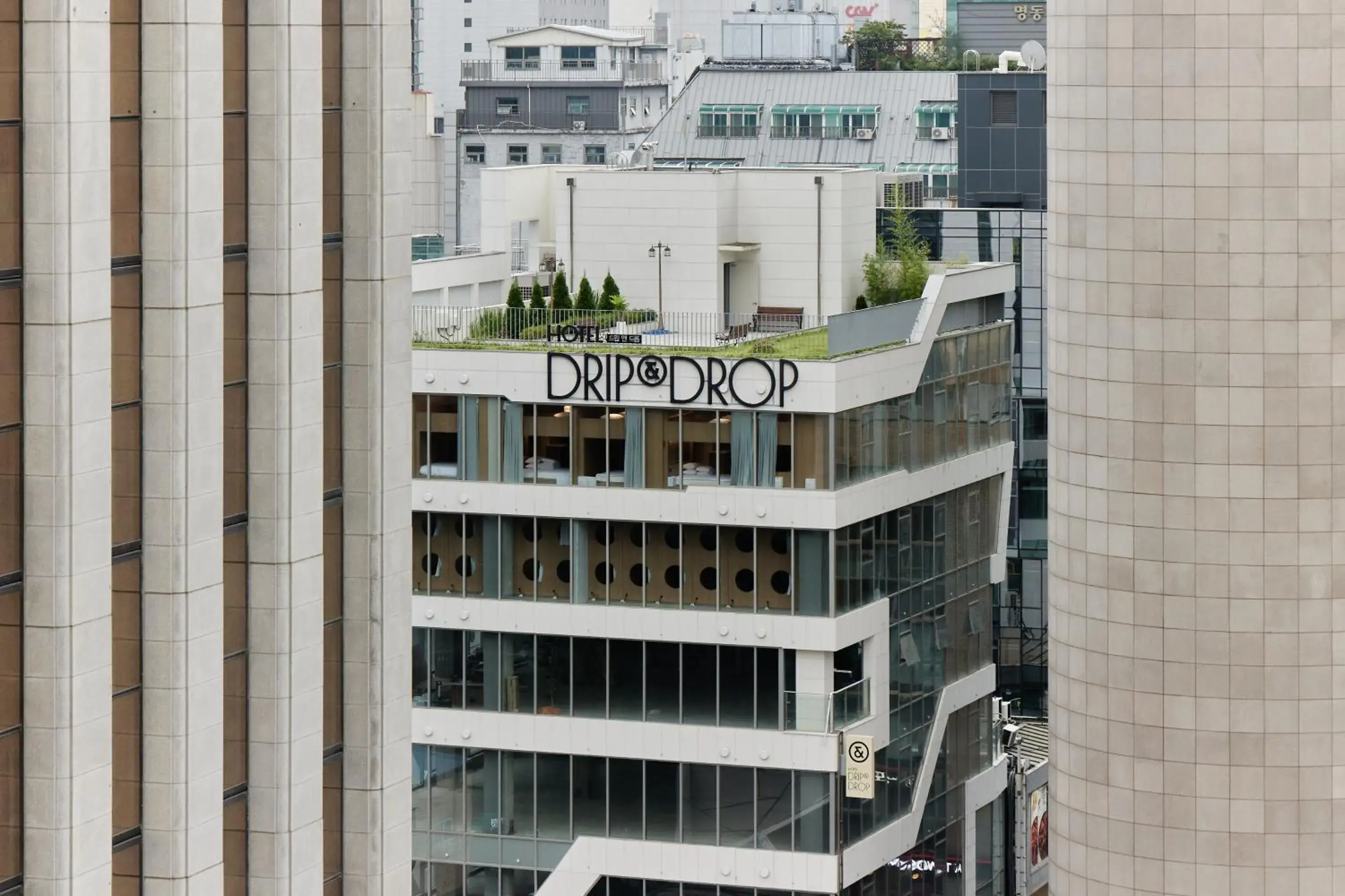 Property building in HOTEL DRIP&DROP, Myeongdong Property building in HOTEL DRIP&DROP, Myeongdong