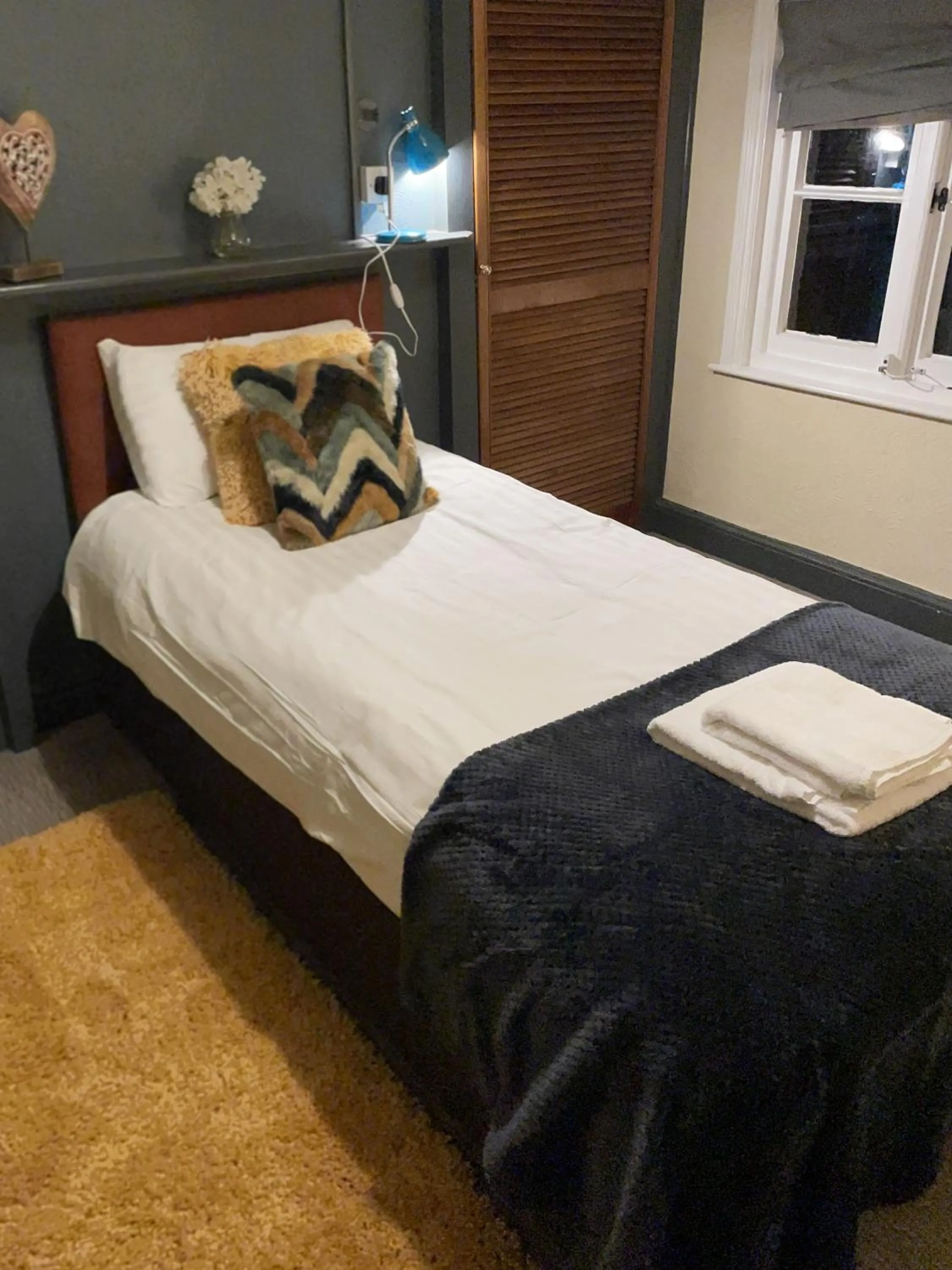 Bed in The Coach and Horses Inn