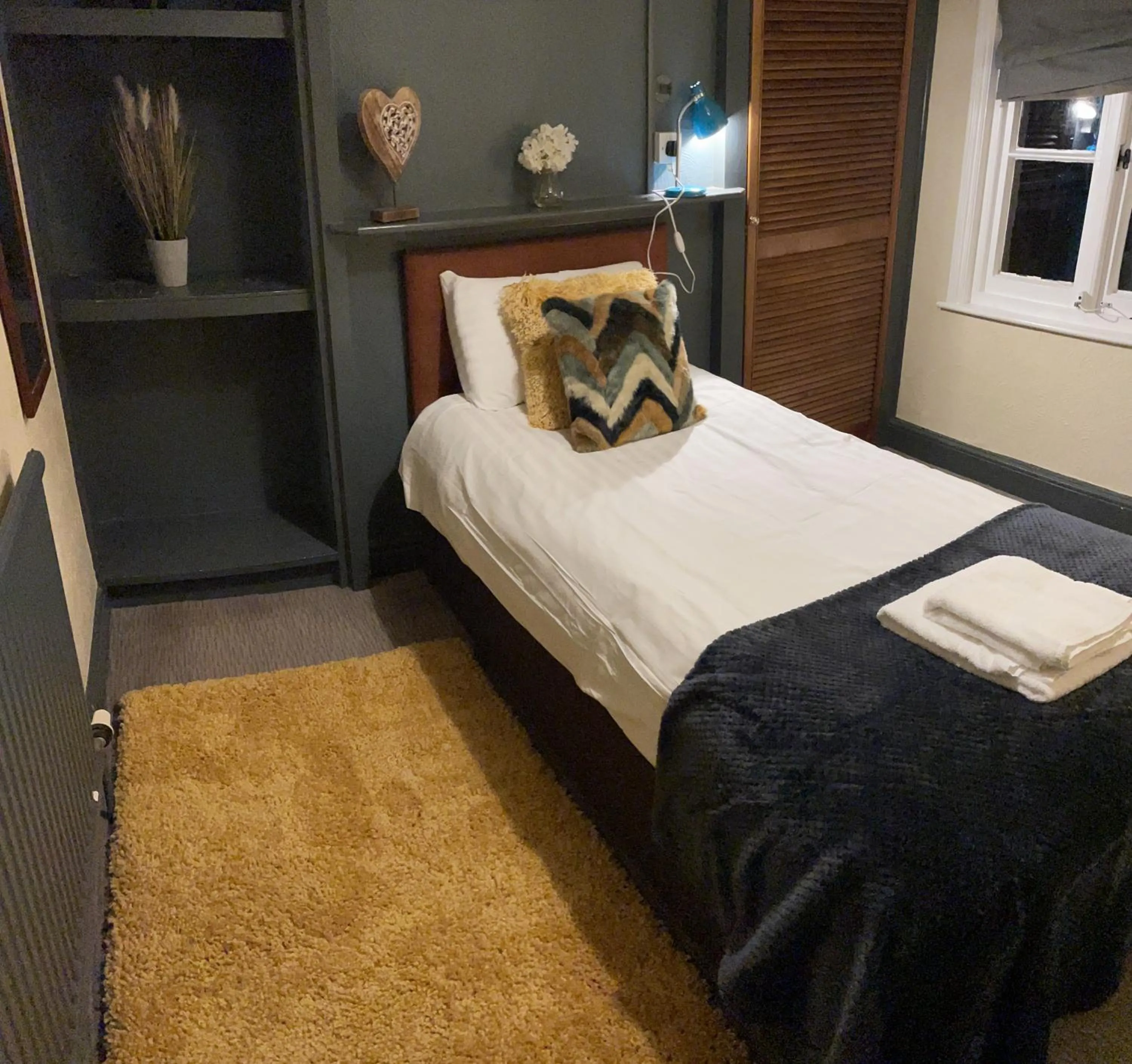 Bed in The Coach and Horses Inn