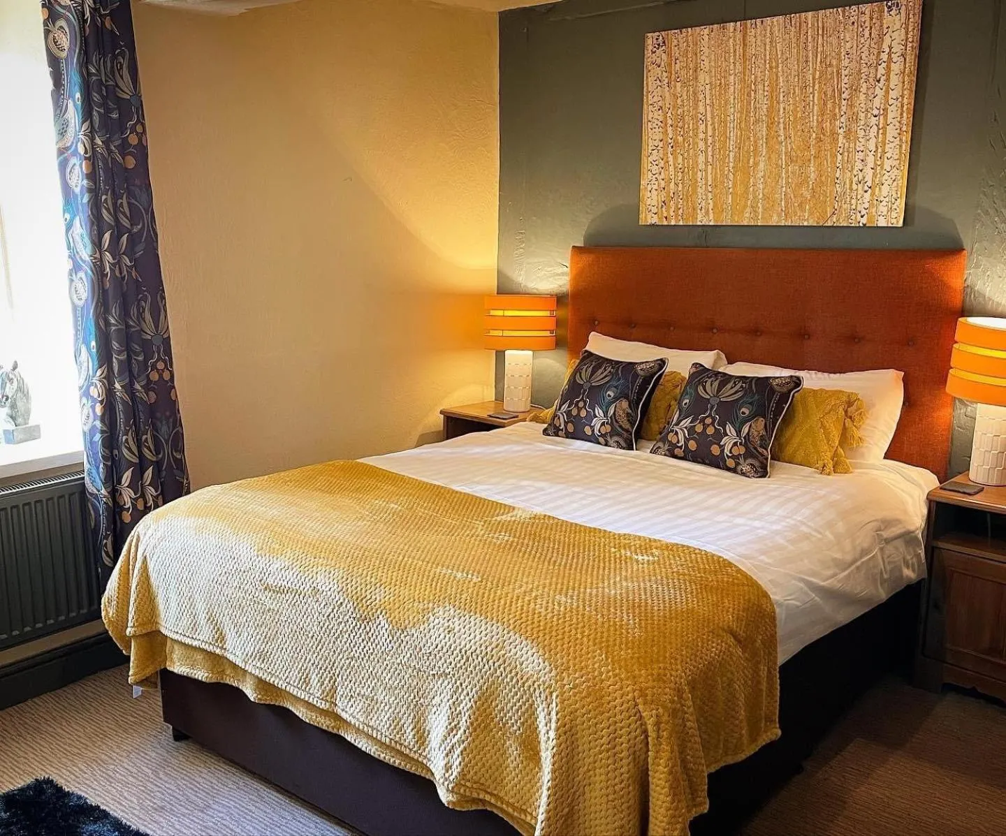 Bed in The Coach and Horses Inn