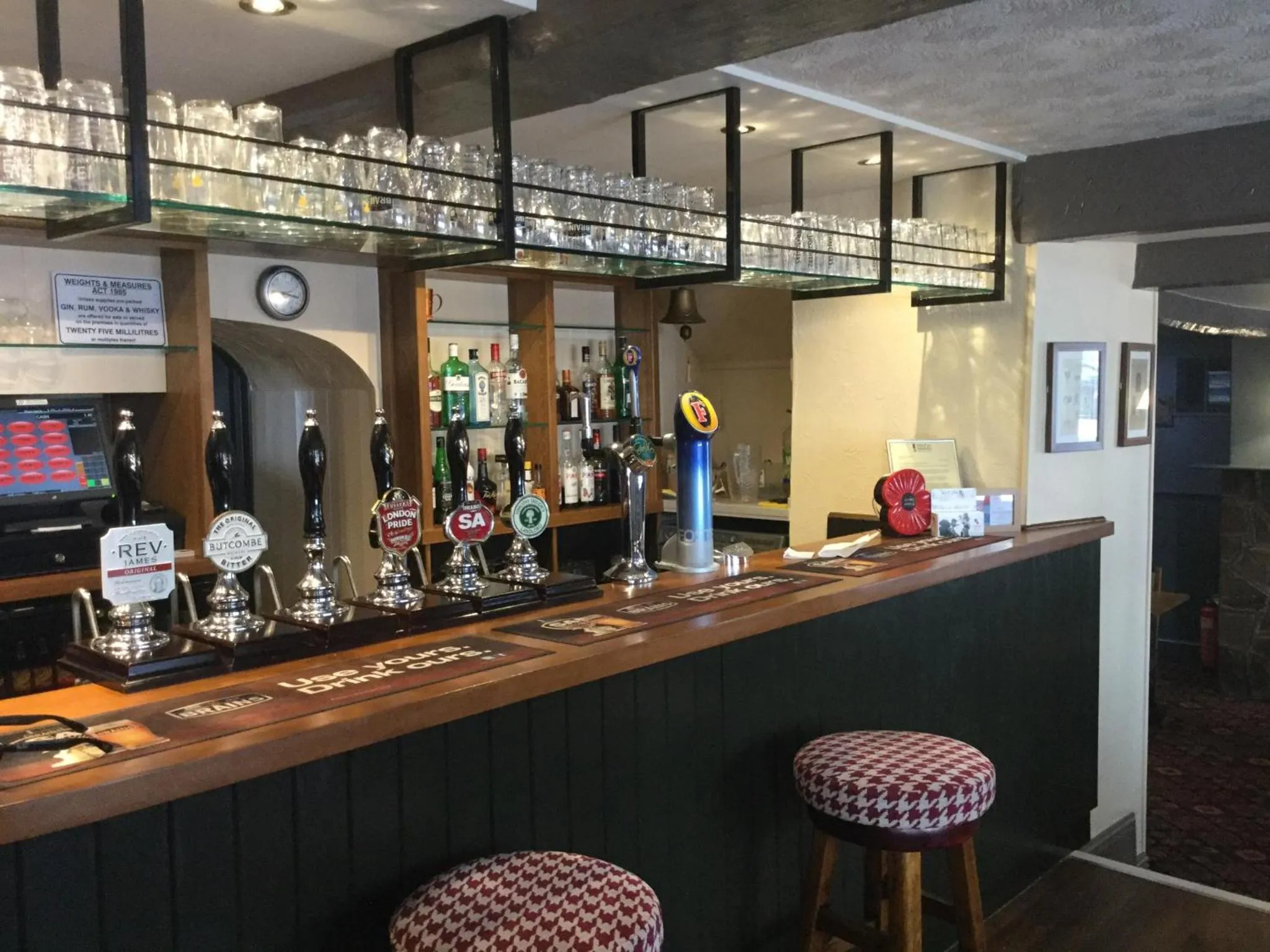 Restaurant/places to eat in The Coach and Horses Inn