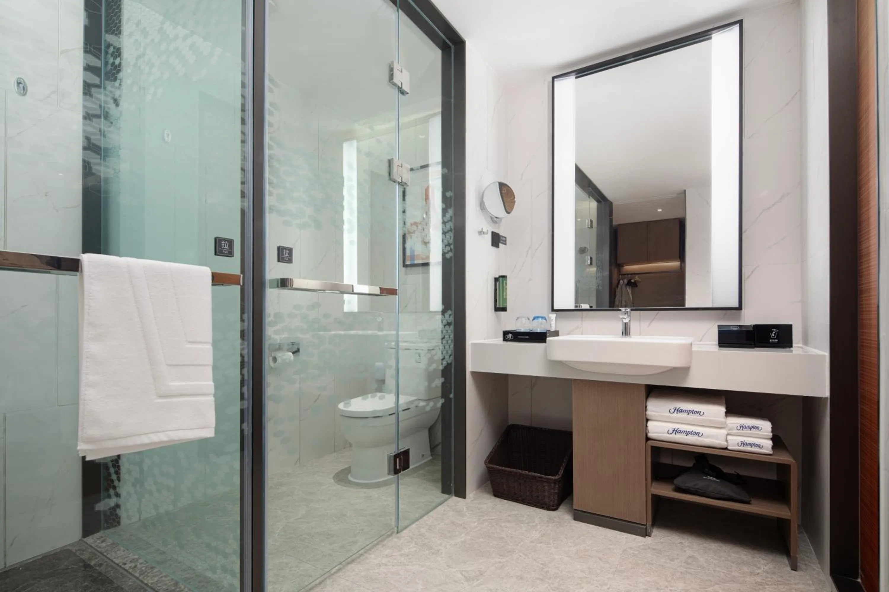 Shower in Hilton by Hampton Chengdu North Railway Station