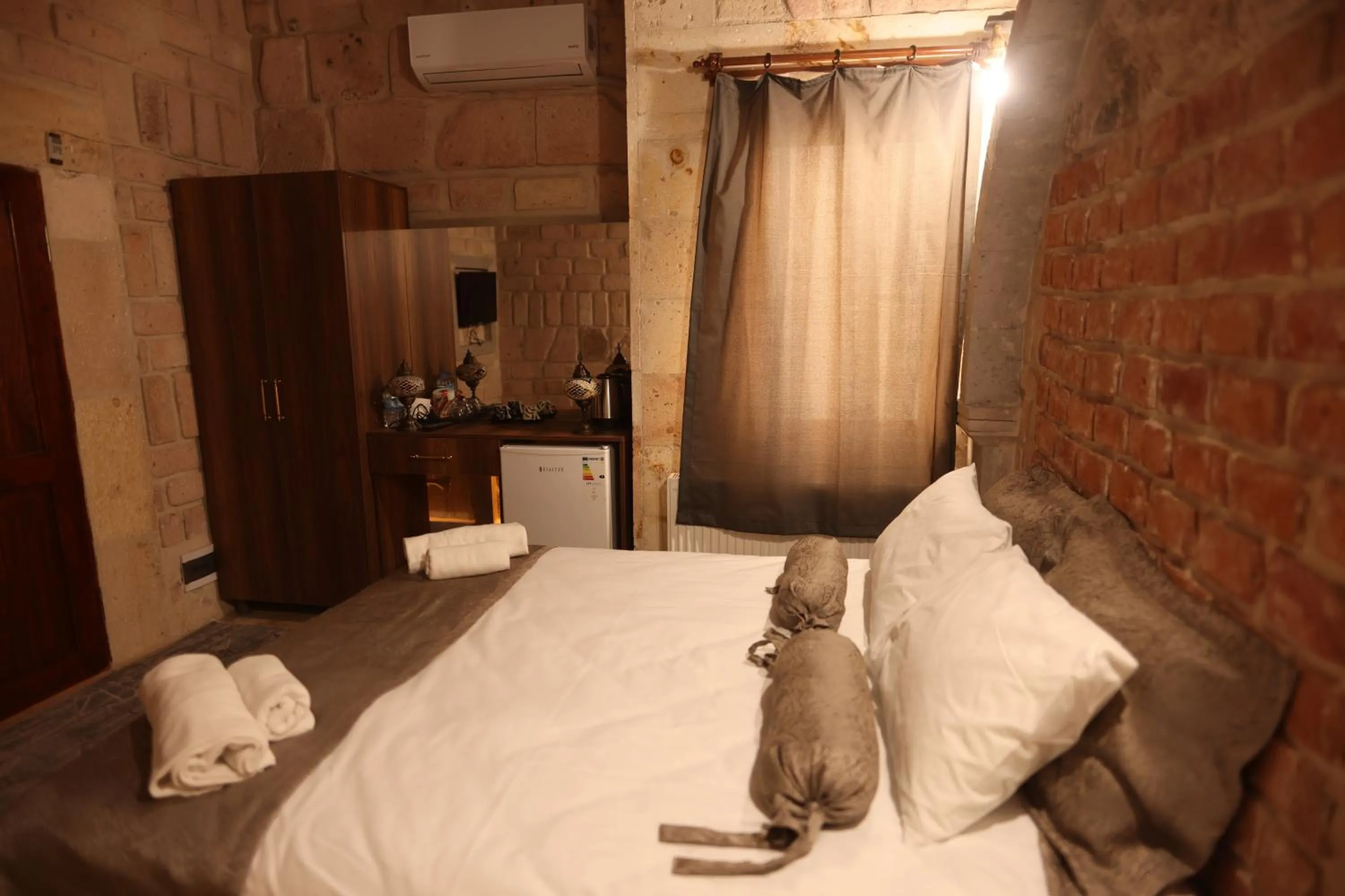 Bed in Wisstone Hotel