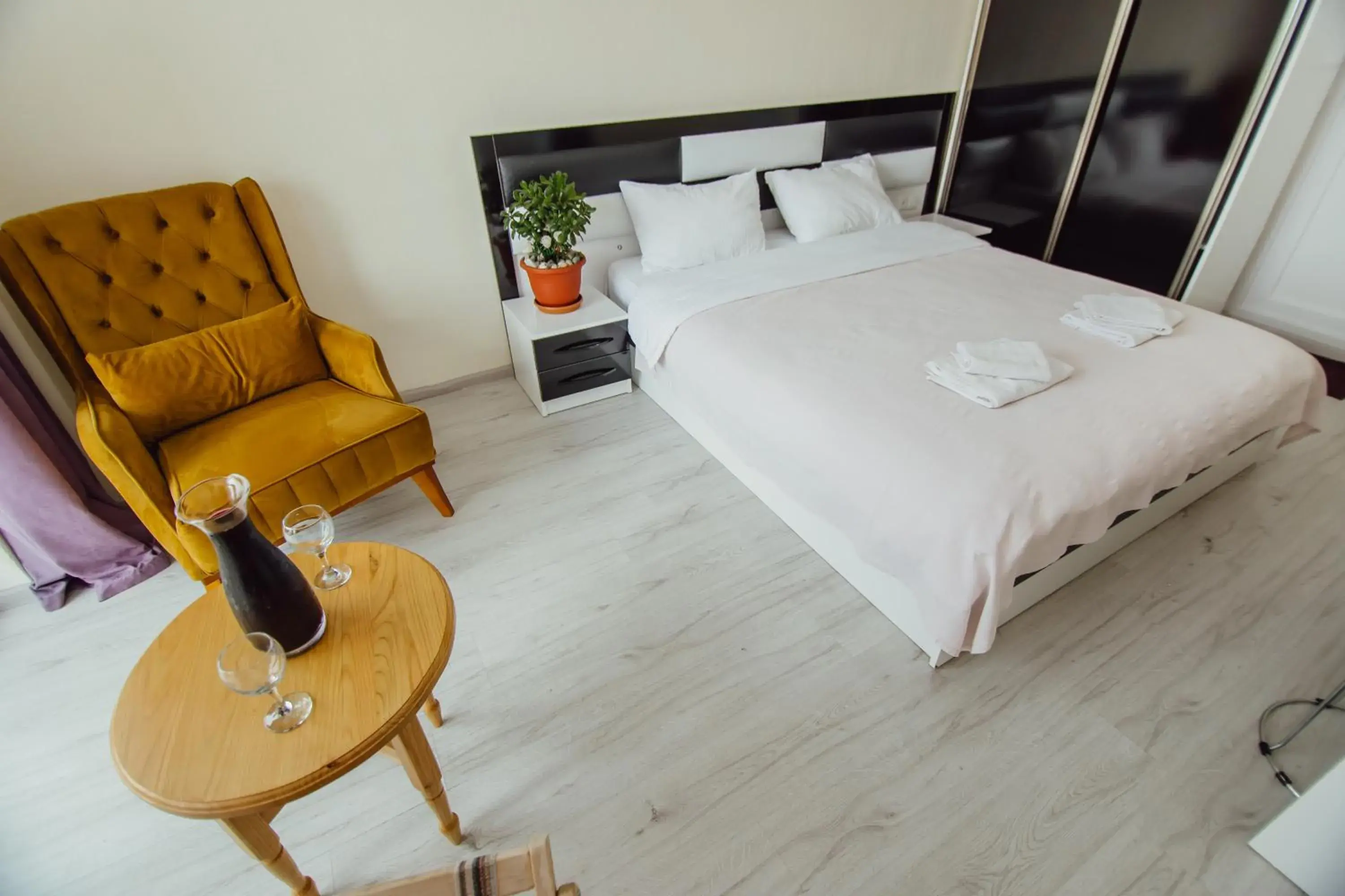 Deluxe Double Room (2 Adults + 1 Child) in Mimino Hotel Batumi Deluxe Double Room (2 Adults + 1 Child) in Mimino Hotel Batumi