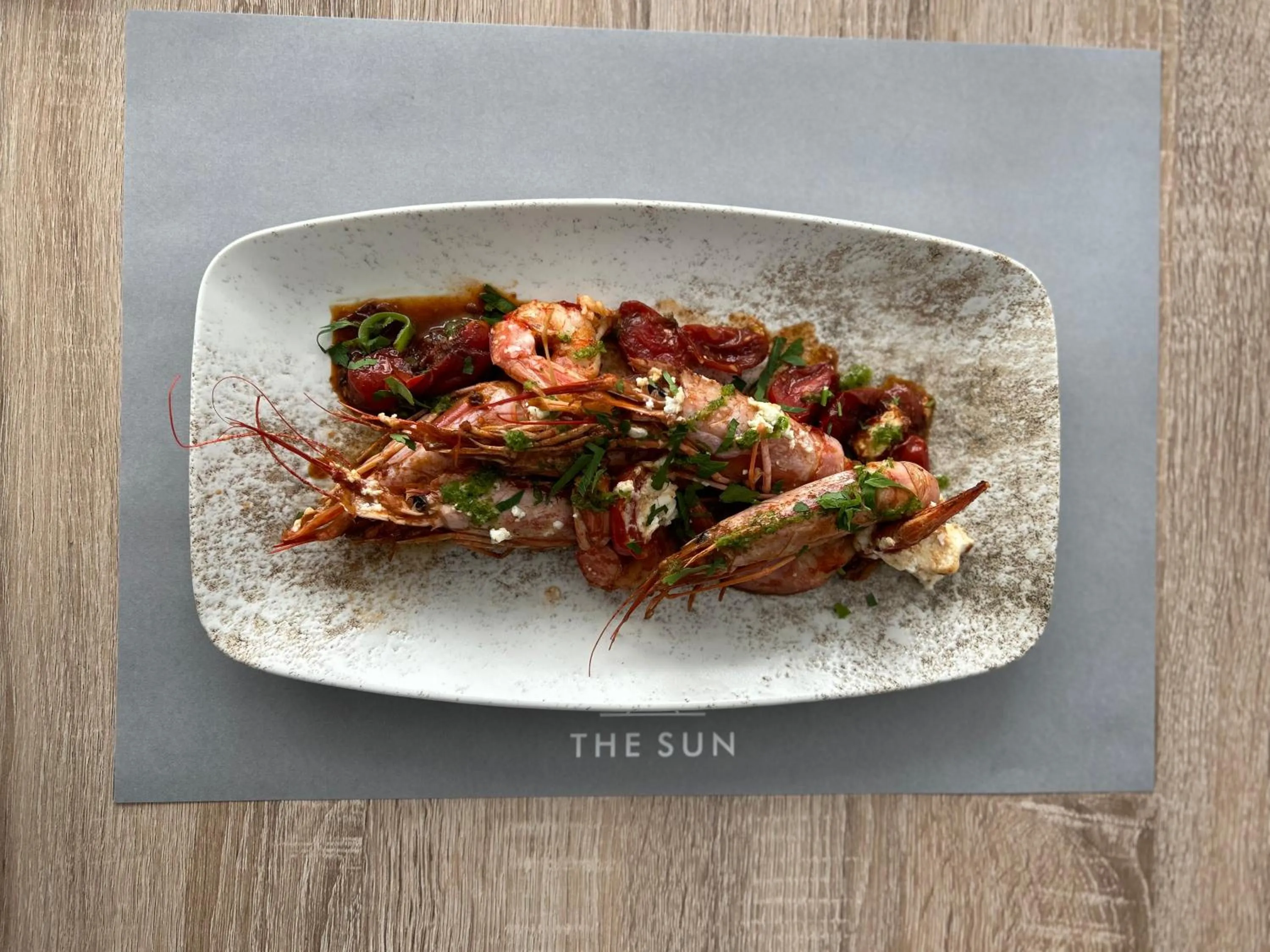 Restaurant/places to eat in Relux Ios Hotel