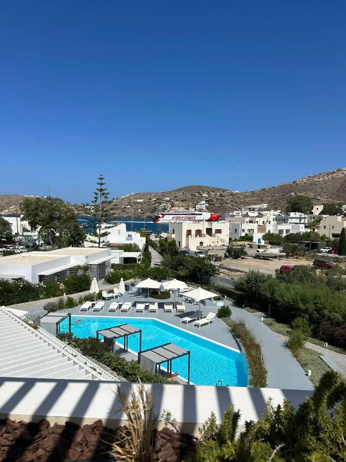 Balcony/Terrace in Relux Ios Hotel