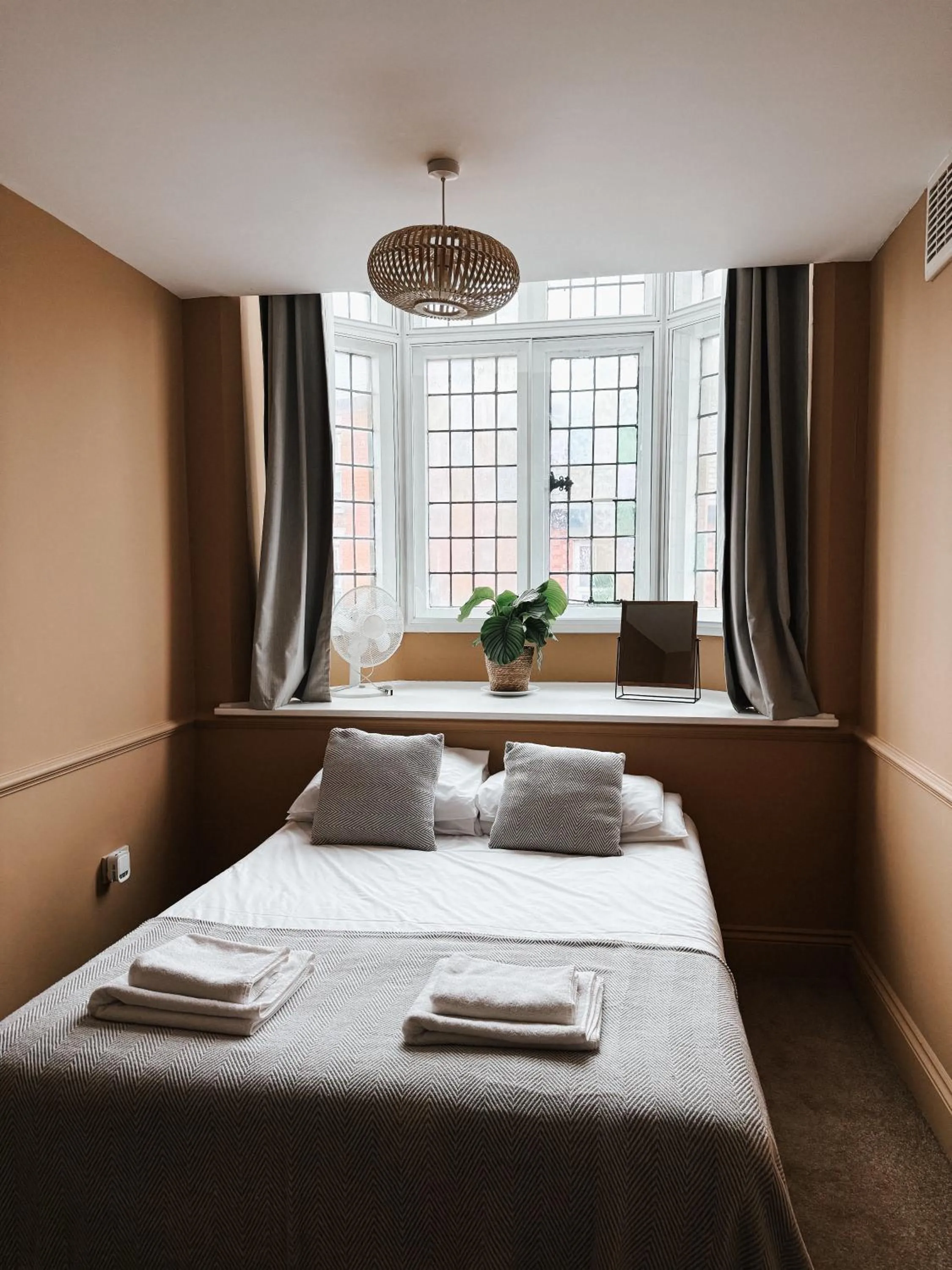 Bed in The Red Lion Inn