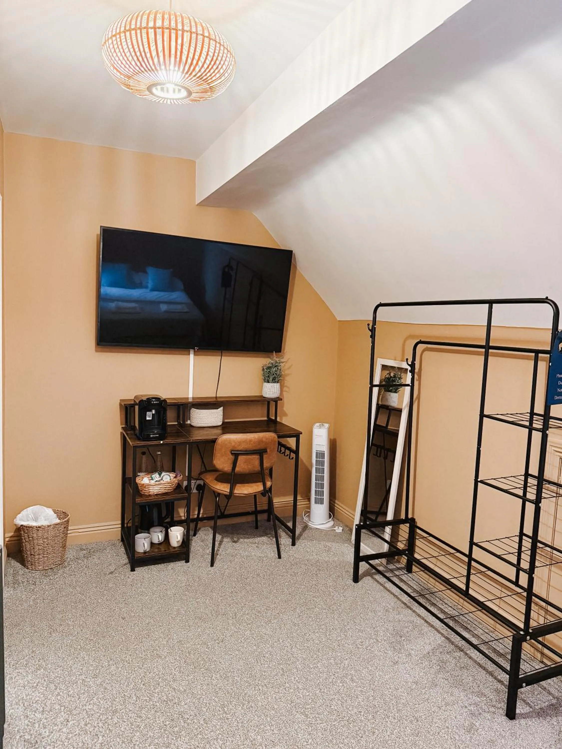 Bed in The Red Lion Inn