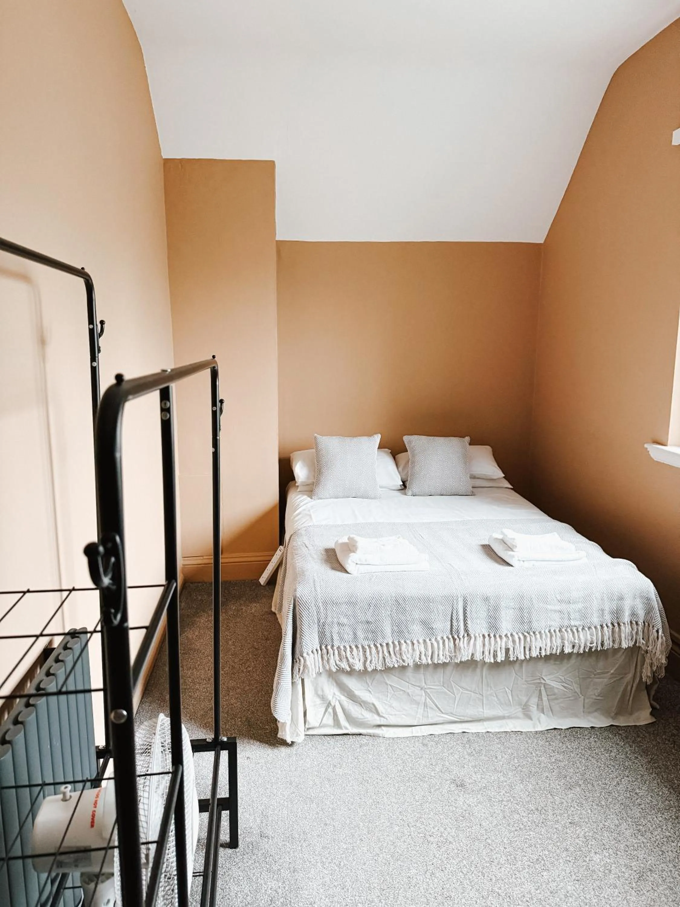 Bed in The Red Lion Inn