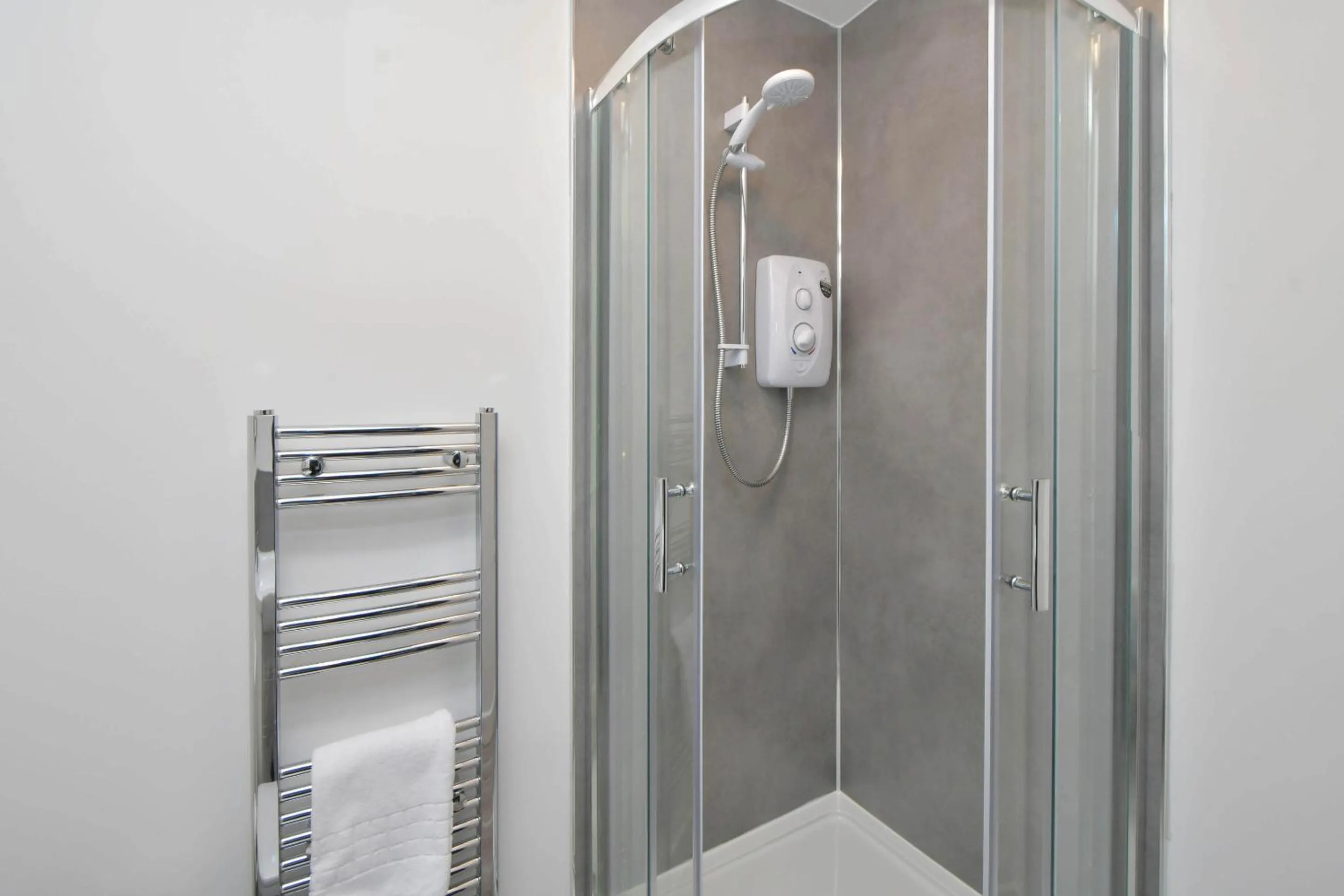 Bathroom in Stay at Shobnall Road Rooms and Studios Burton