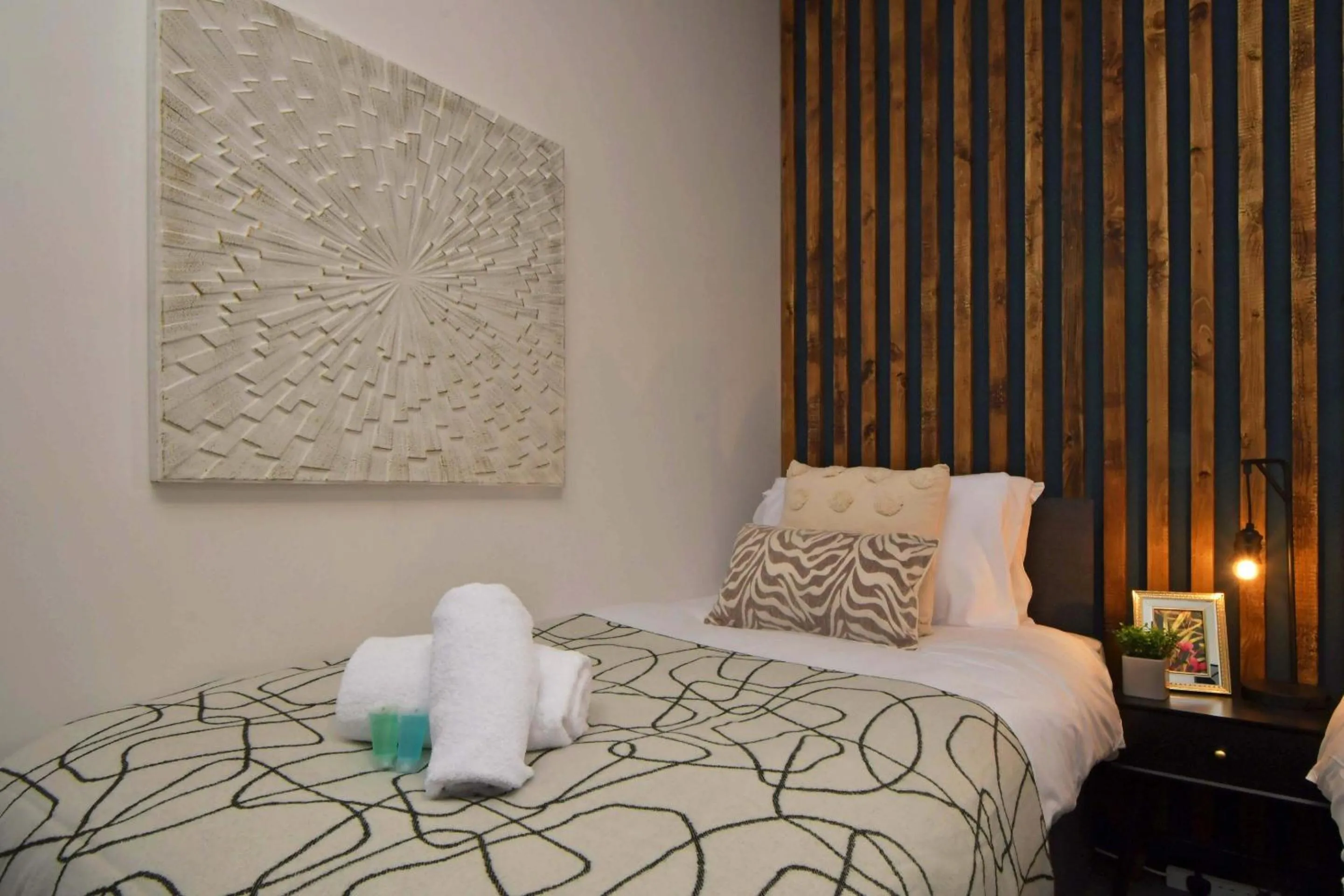 Bedroom, Bed in Stay at Shobnall Road Rooms and Studios Burton