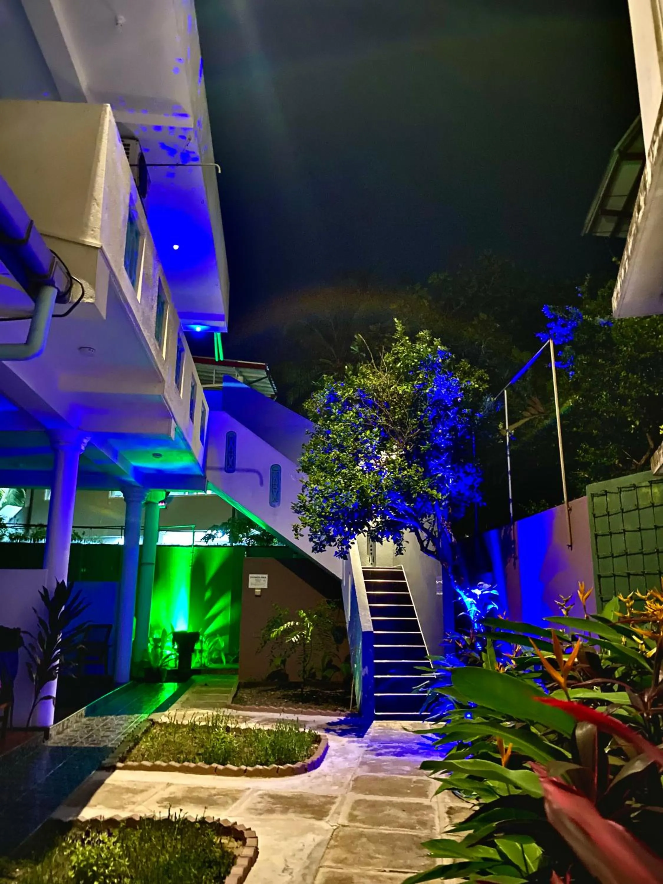 Property building in Tamara Motels