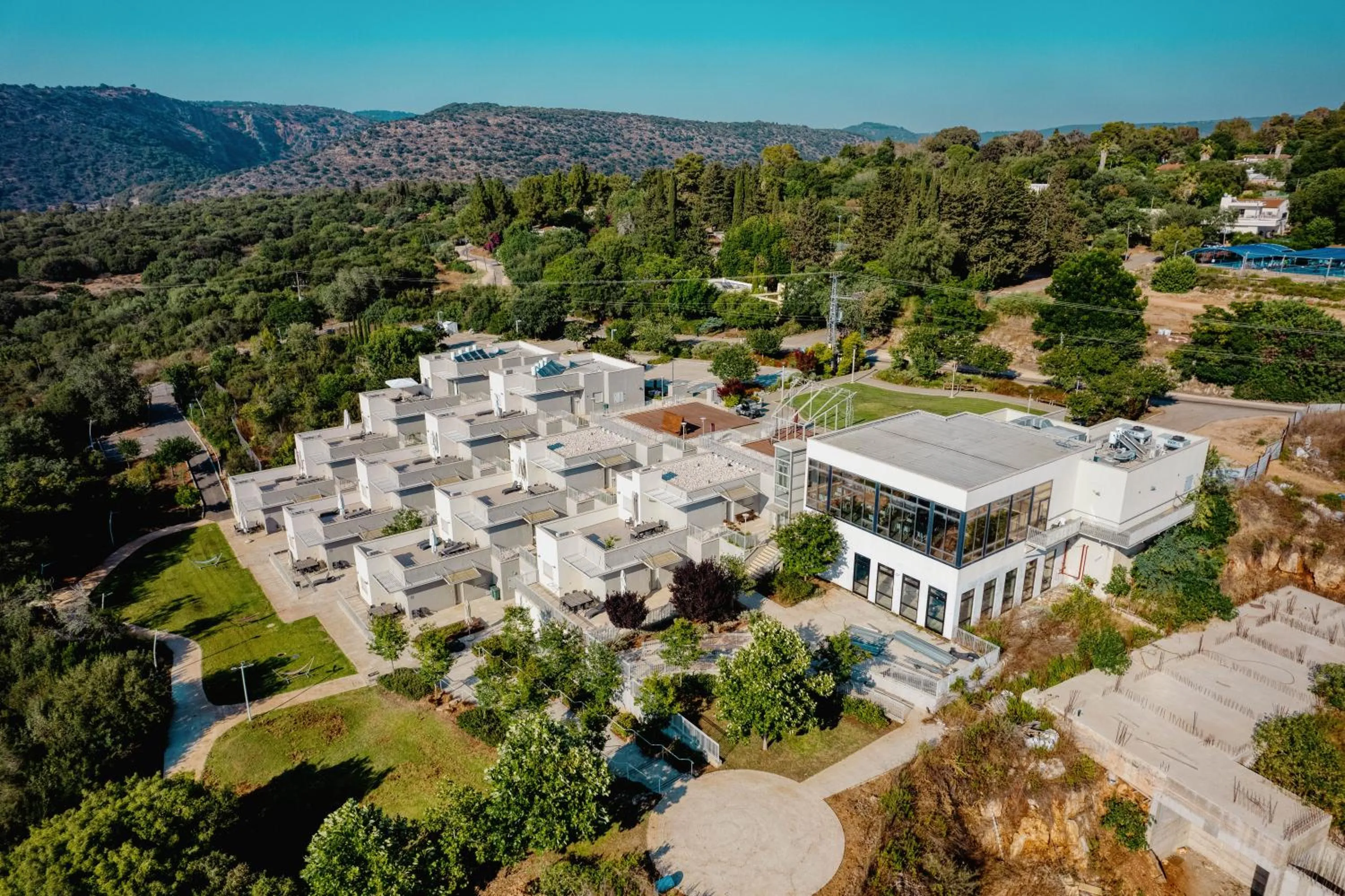 Keshet Eilon - Suites and Villas