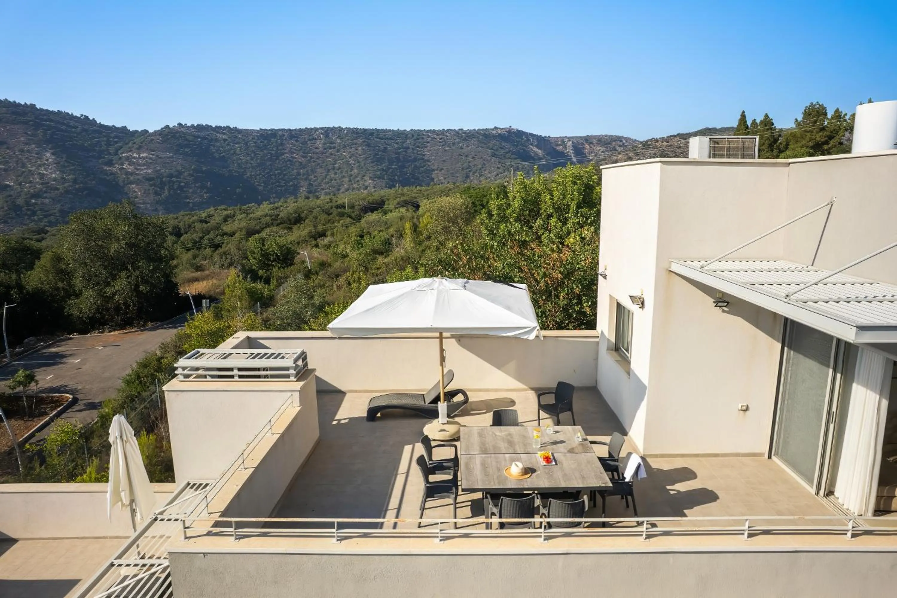 Keshet Eilon - Suites and Villas