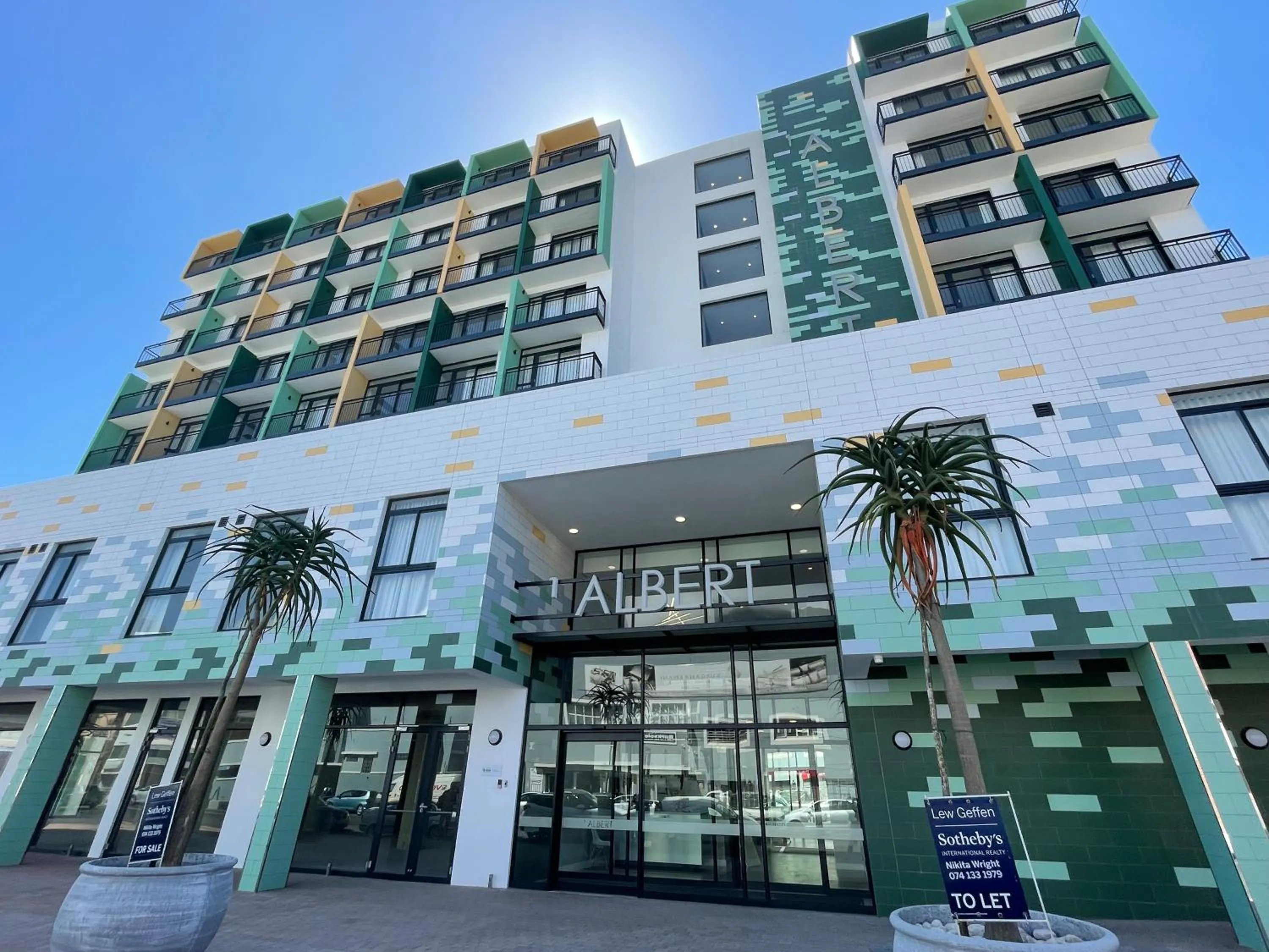 City Club at 1 on Albert Building