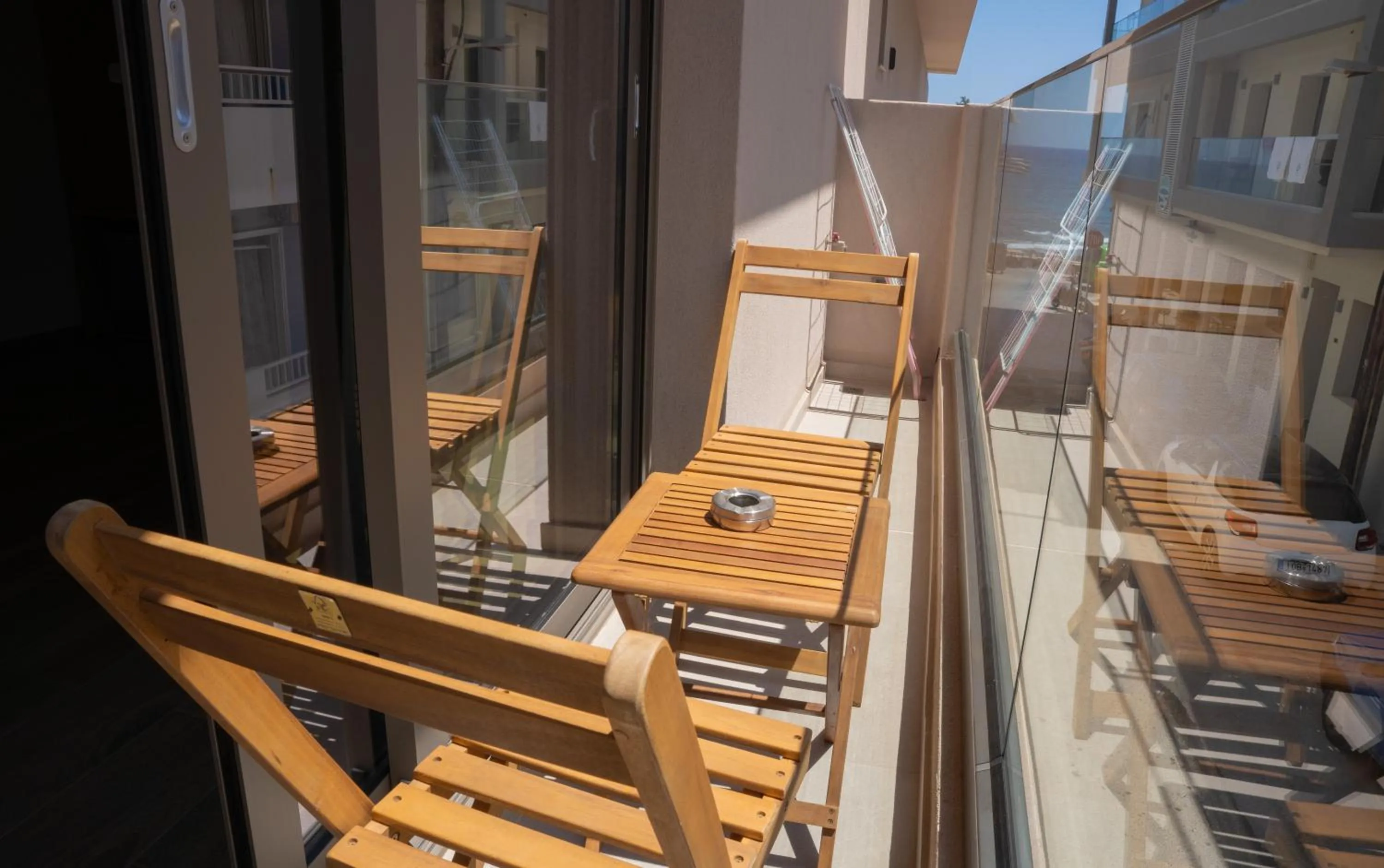 Lunar Hotel Modern Boutique