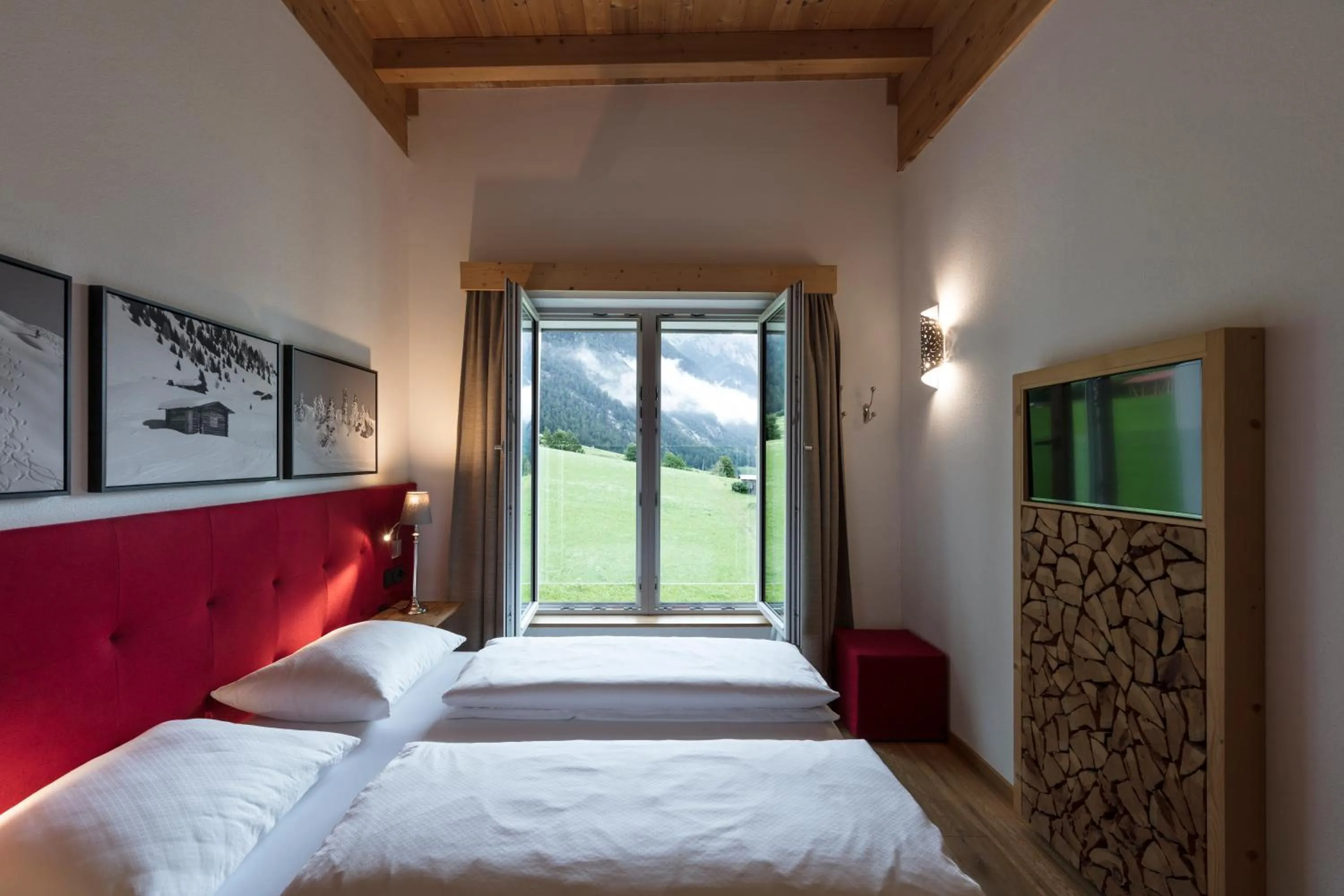 View (from property/room), Bed in ArlBerglife Ferienresort