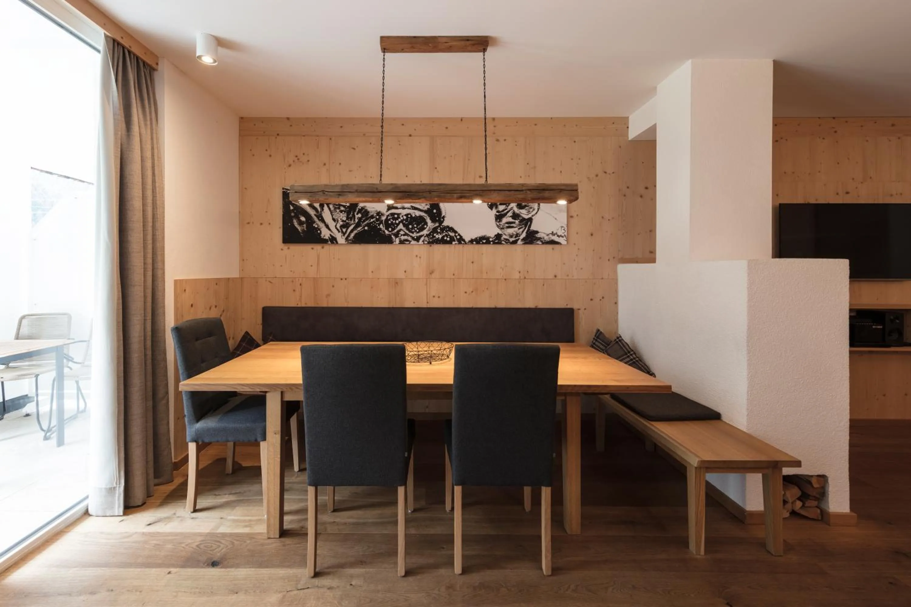 Dining area in ArlBerglife Ferienresort