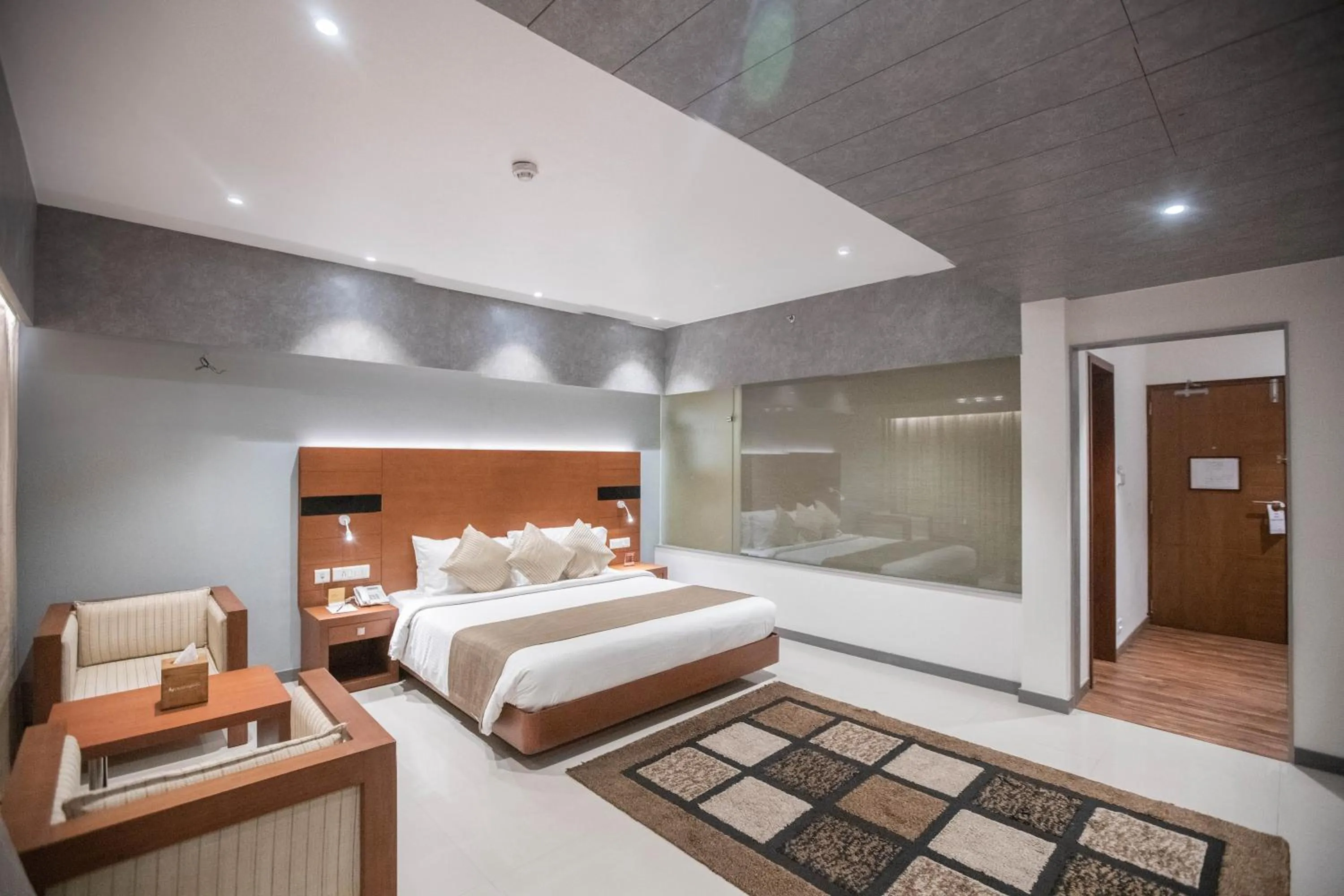 Bed in Hotel Niya Regency