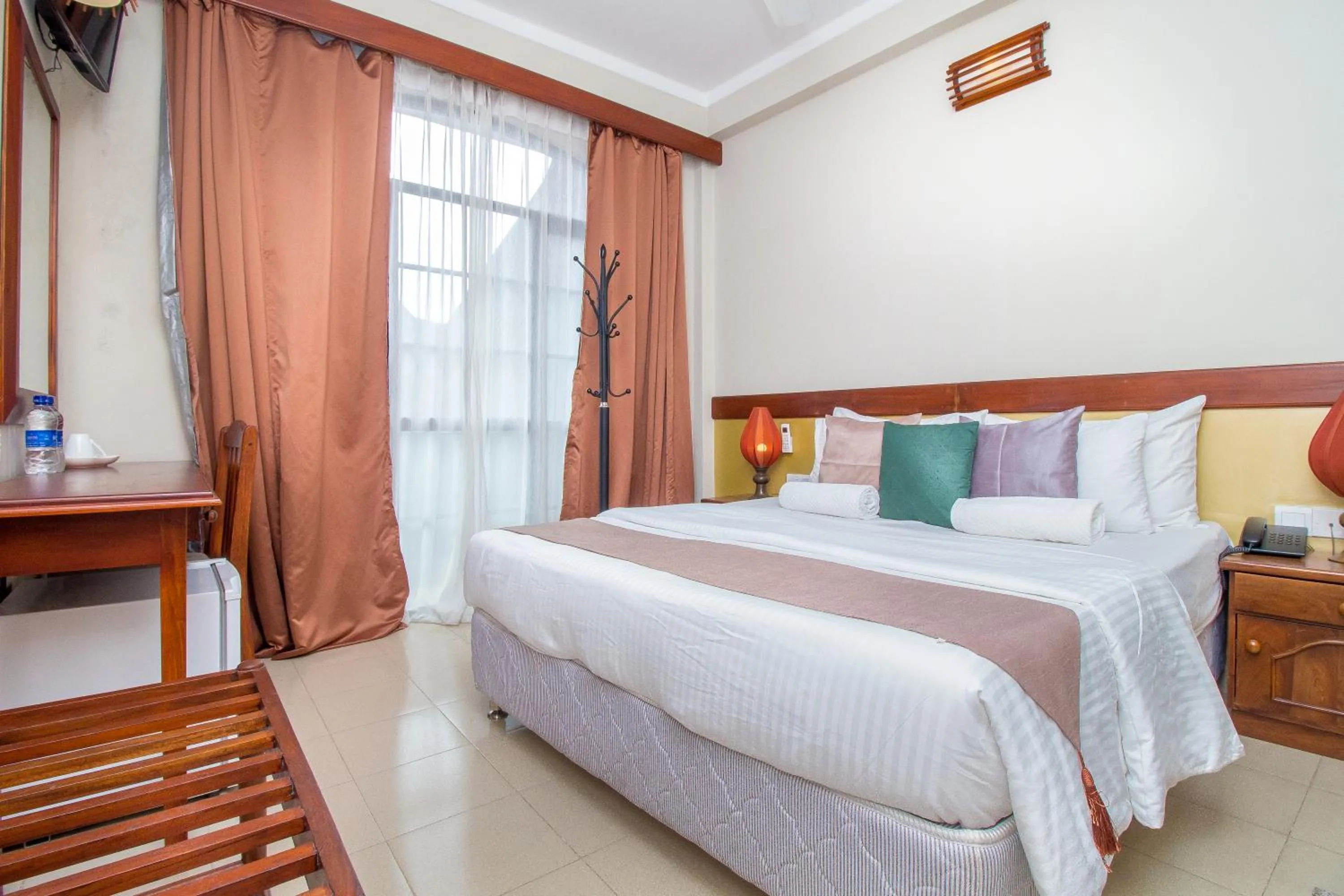 Bedroom, Bed in Sevana City Hotel