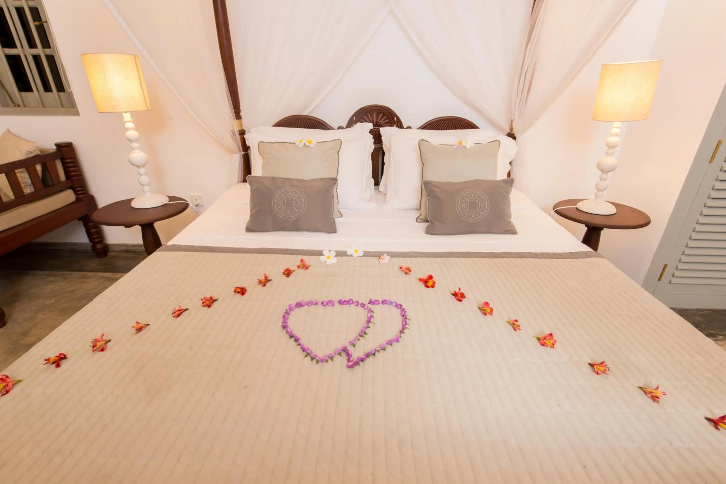 Bedroom, Bed in The Horizon Hill Top Villa