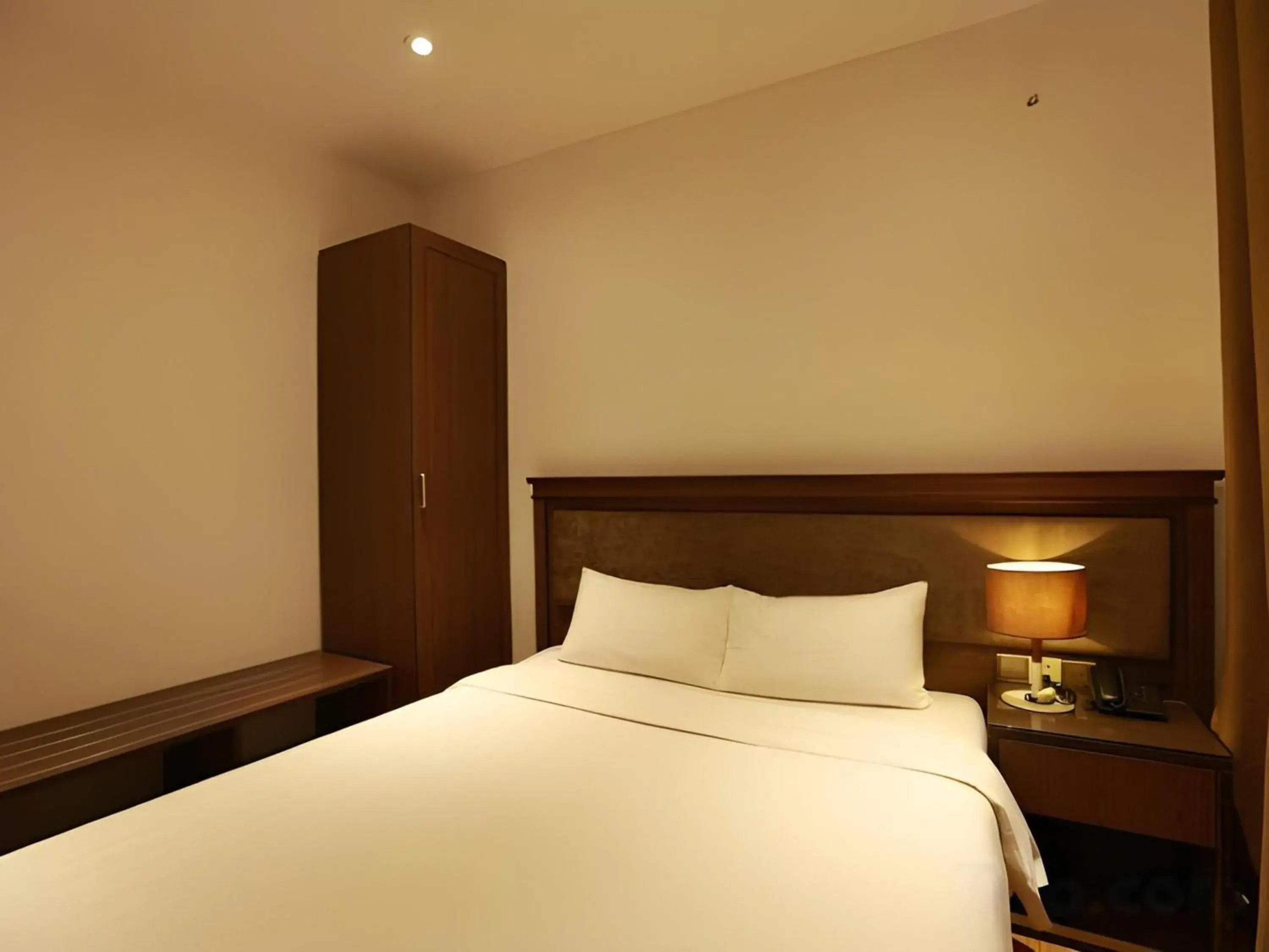 Bedroom, Bed in Collection O Le Grand Hanoi hotel - The Tryst Bedroom, Bed in Collection O Le Grand Hanoi hotel - The Tryst