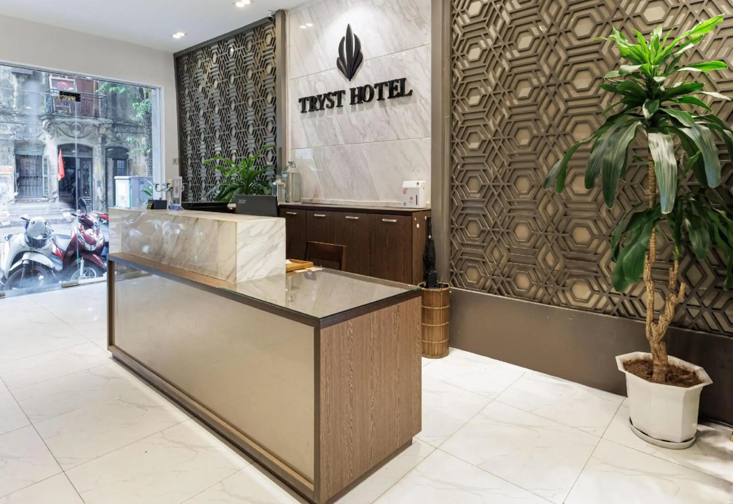 Lobby or reception in Collection O Le Grand Hanoi hotel - The Tryst Lobby or reception in Collection O Le Grand Hanoi hotel - The Tryst