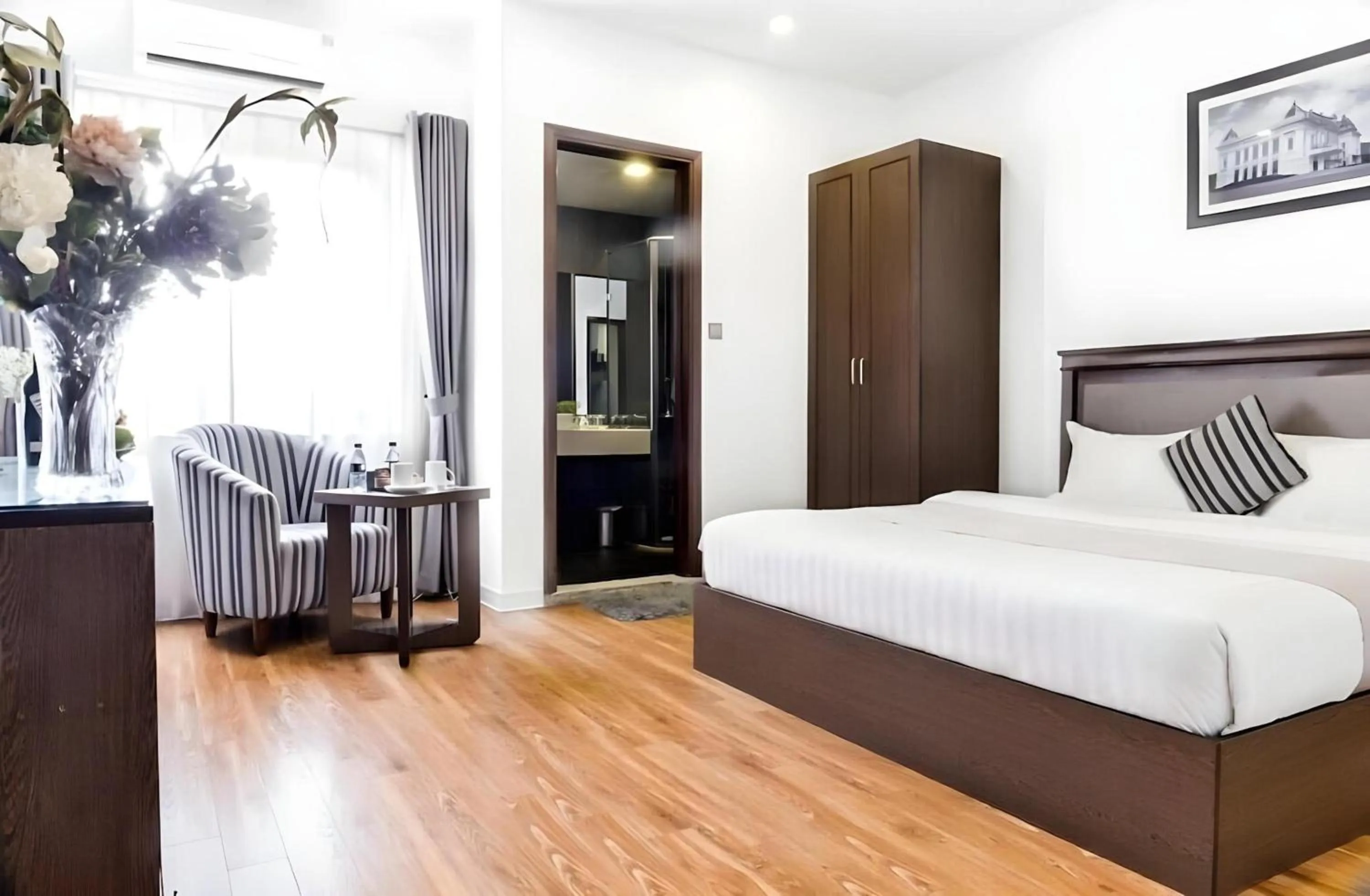 Bedroom, Bed in Collection O Le Grand Hanoi hotel - The Tryst