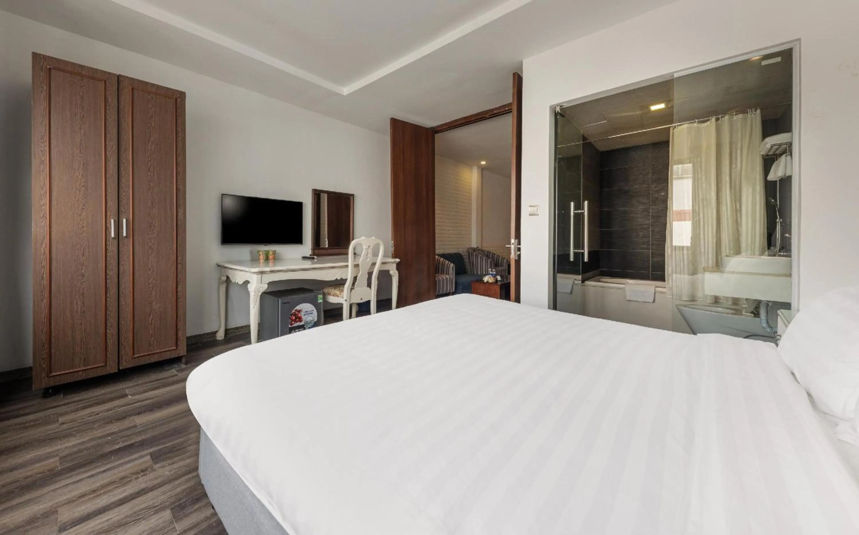 Bedroom, Bed in Collection O Le Grand Hanoi hotel - The Tryst