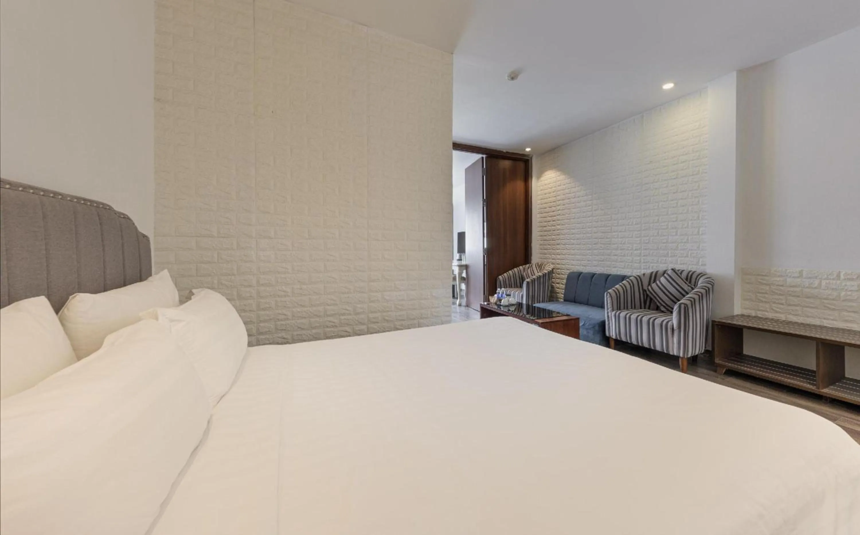 Bedroom, Bed in Collection O Le Grand Hanoi hotel - The Tryst