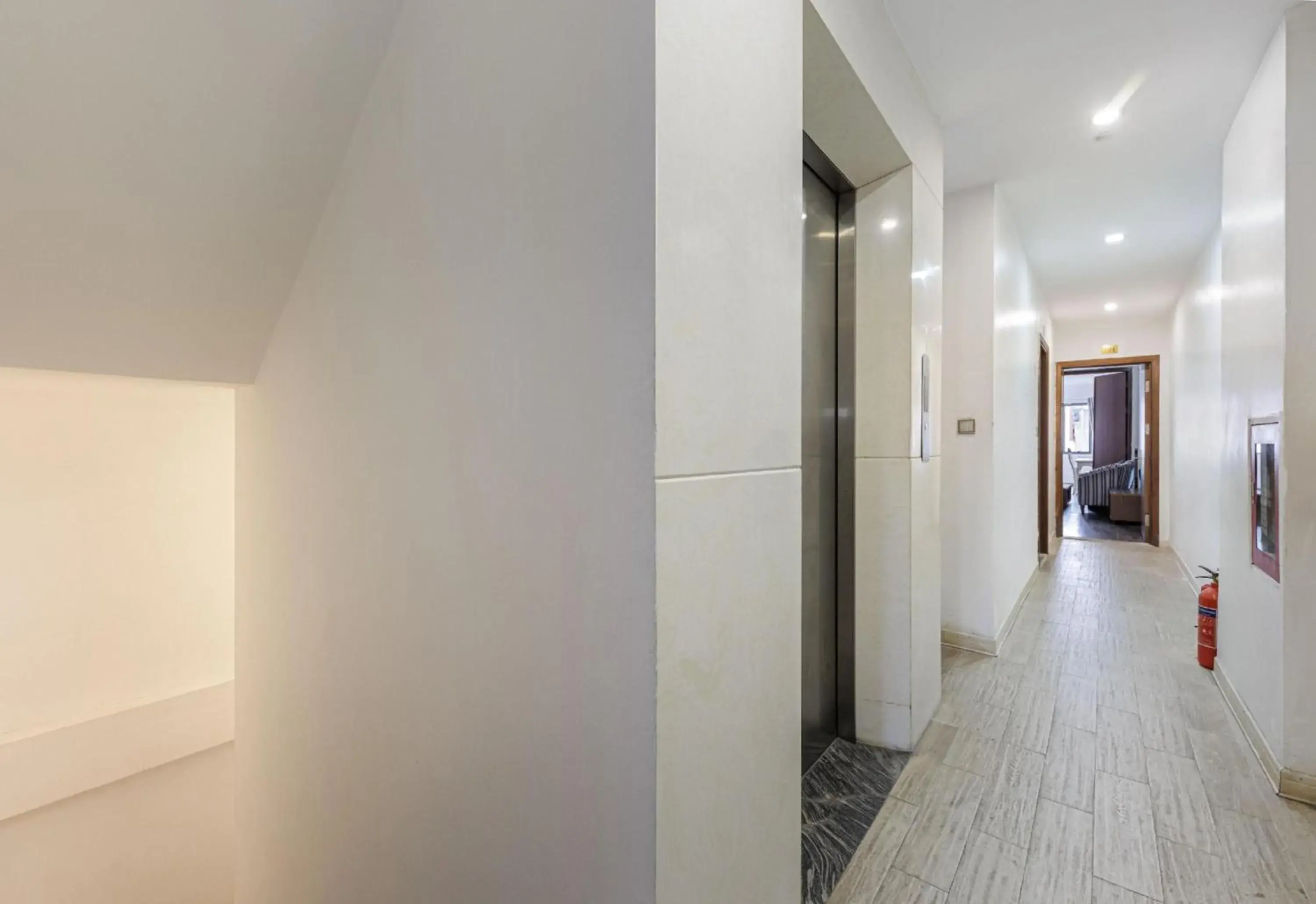 Lobby or reception in Collection O Le Grand Hanoi hotel - The Tryst Lobby or reception in Collection O Le Grand Hanoi hotel - The Tryst