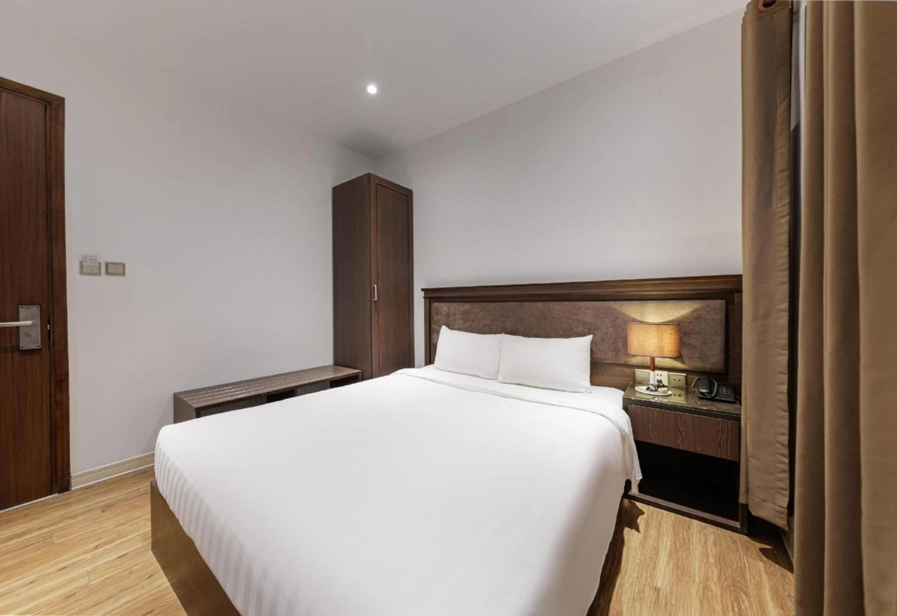 Bedroom, Bed in Collection O Le Grand Hanoi hotel - The Tryst