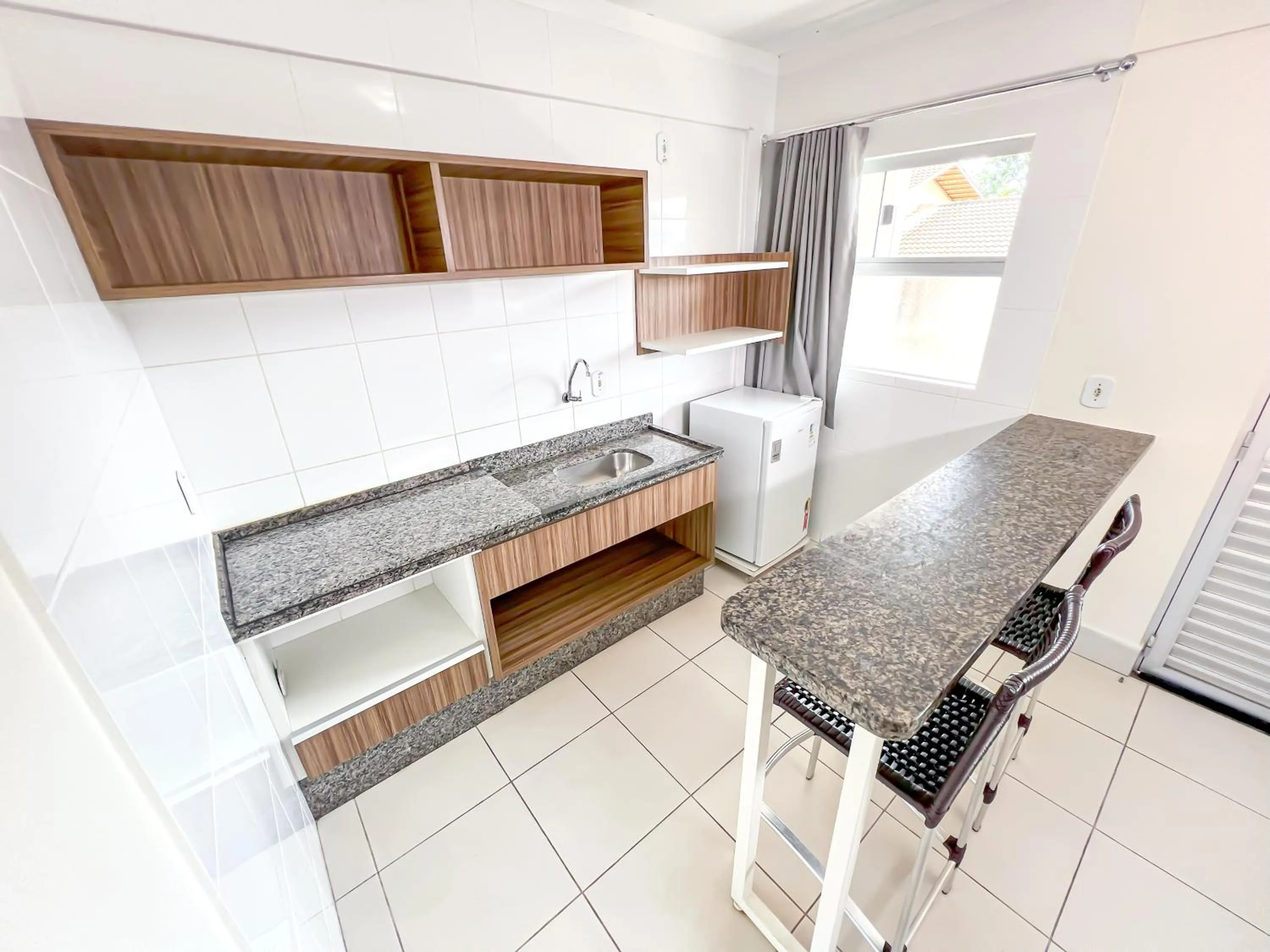 Kitchen or kitchenette in diRoma Lacqua III direto com o Grupo diRoma com acesso ao Acqua Park e Café da manhã